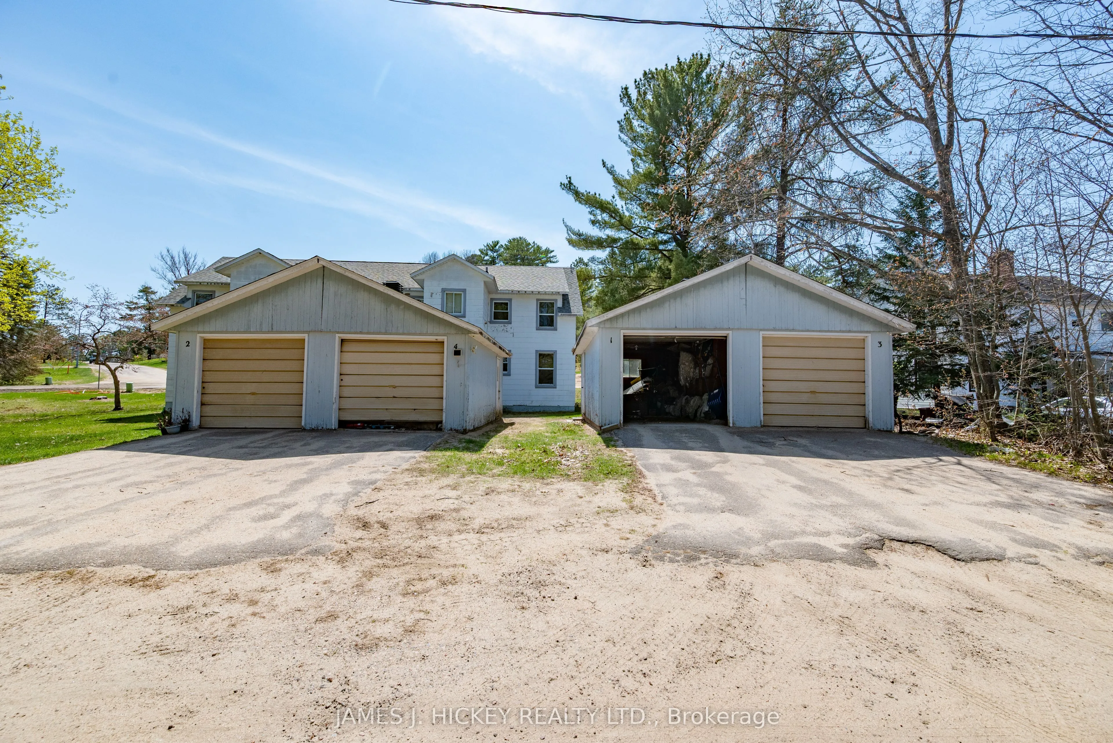 14 Huron Street