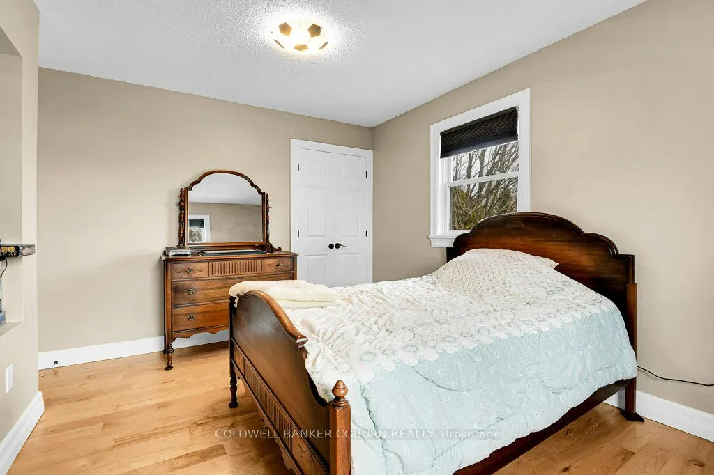 11391 Lakeshore Drive