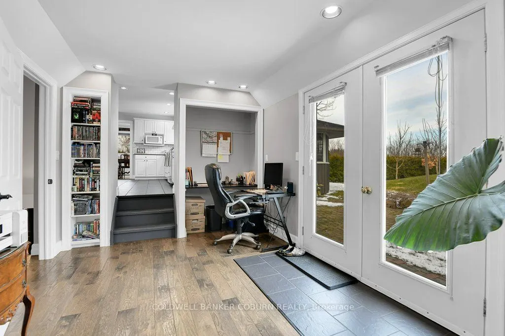 11391 Lakeshore Drive