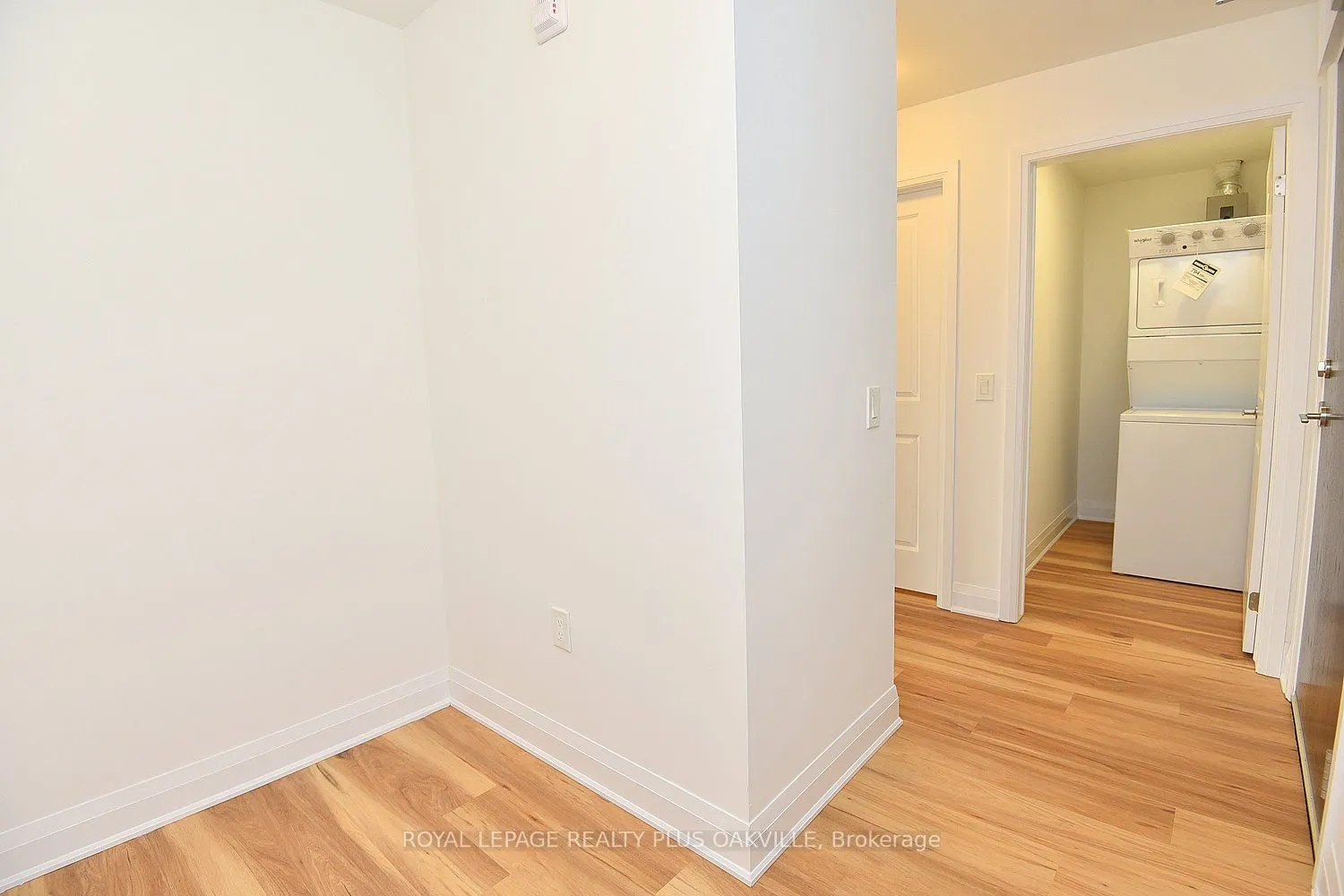 1936 Rymal Road E #422