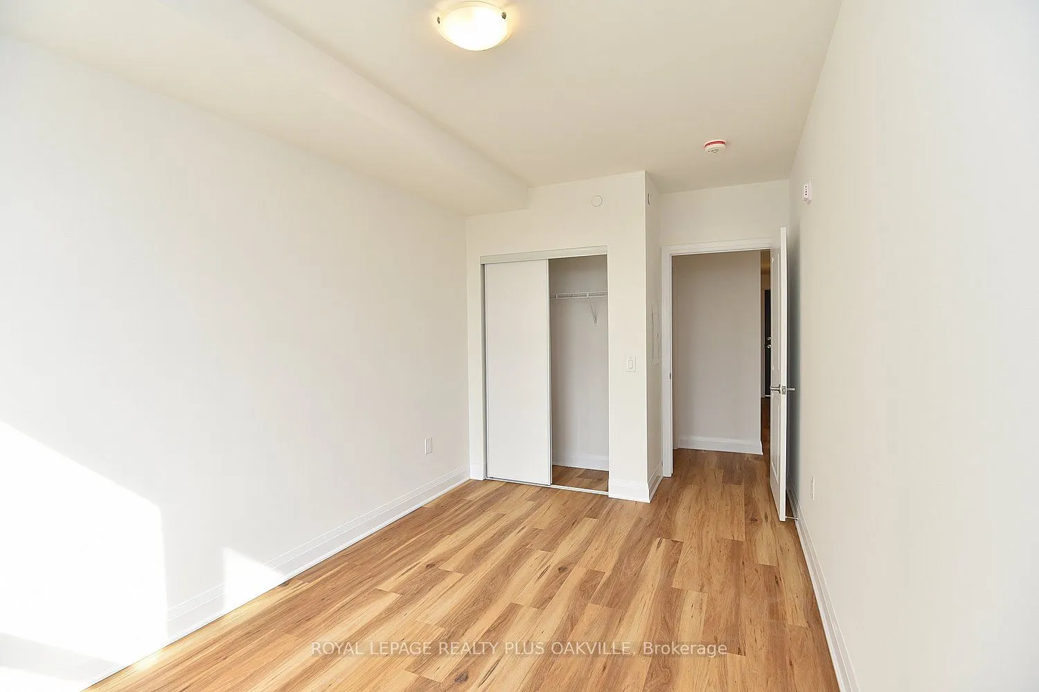 1936 Rymal Road E #422