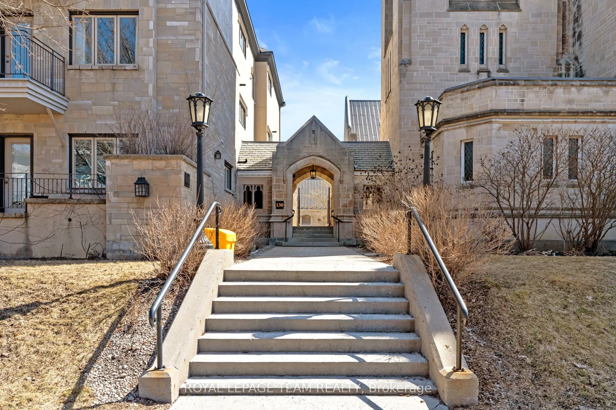 130 Glebe Avenue, #304