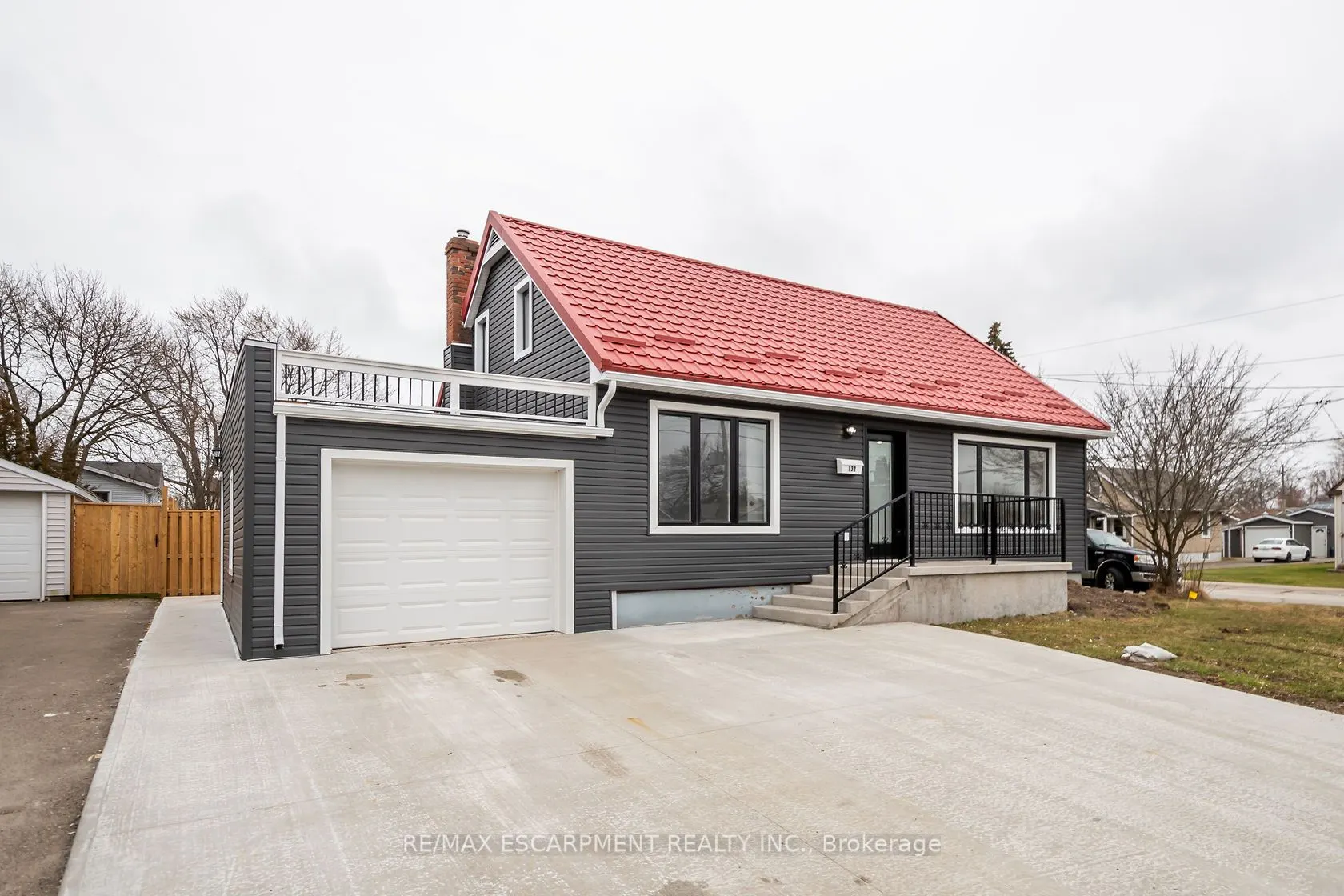 132 FRANKLIN Avenue