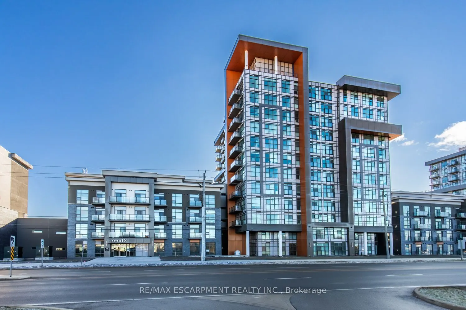 460 Dundas Street, #704