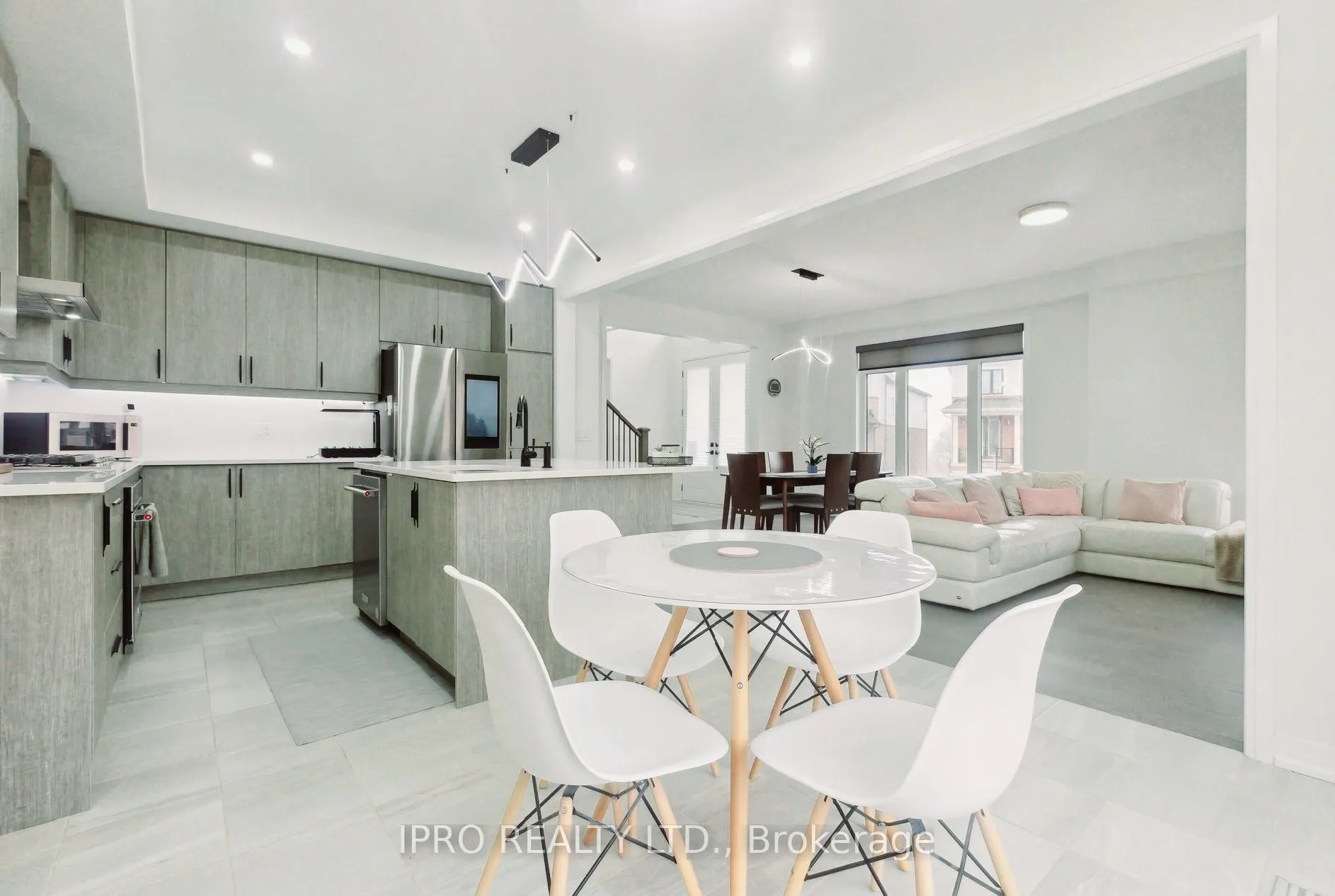 41 Steadman Street