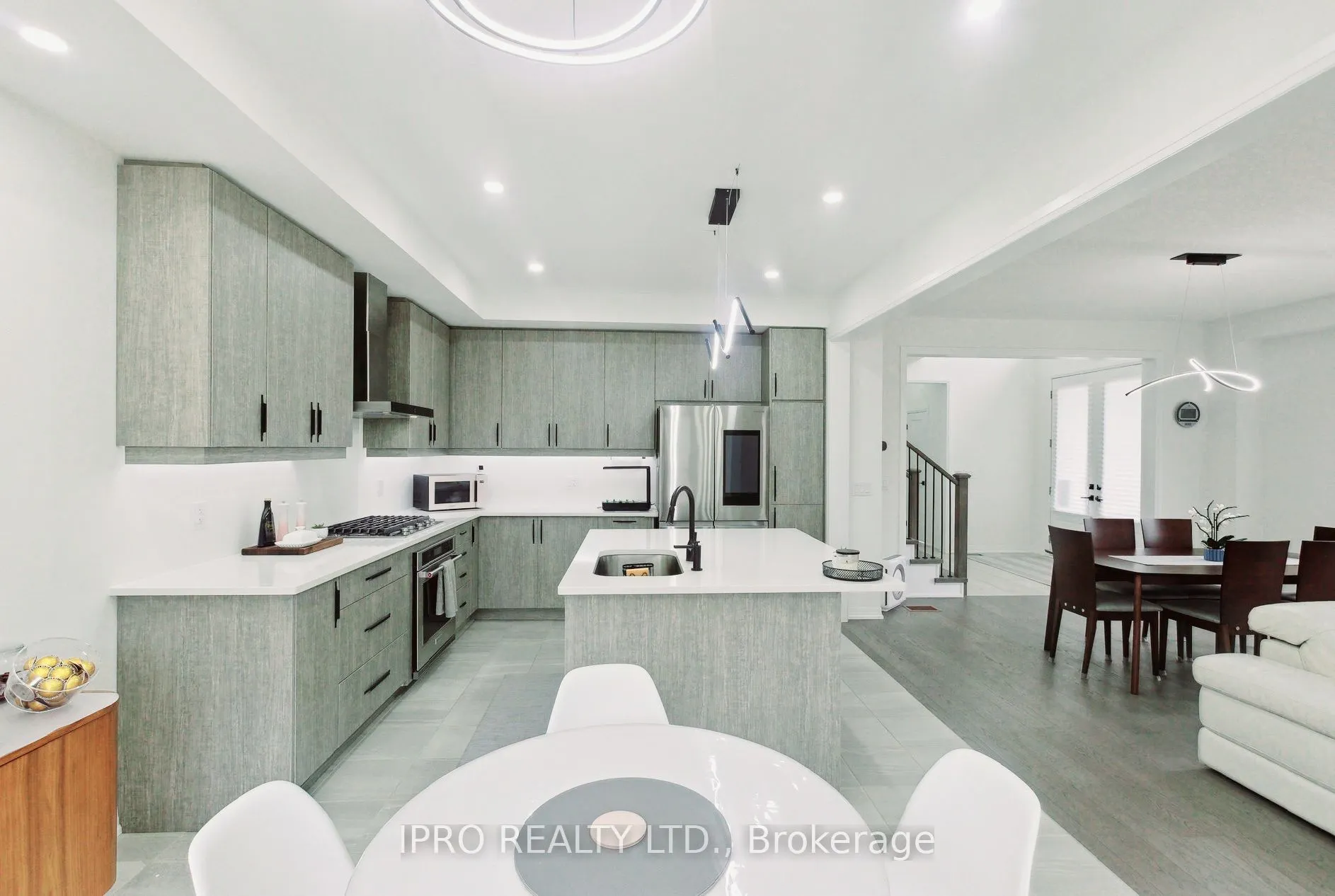 41 Steadman Street