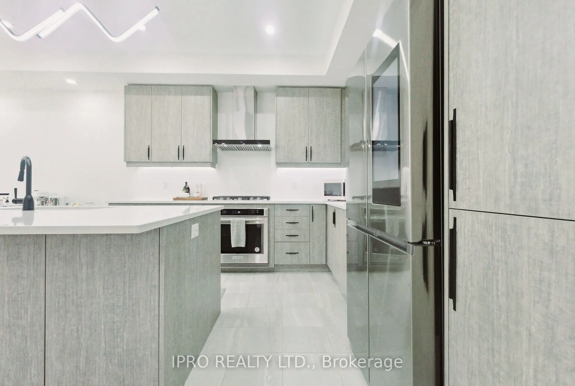 41 Steadman Street