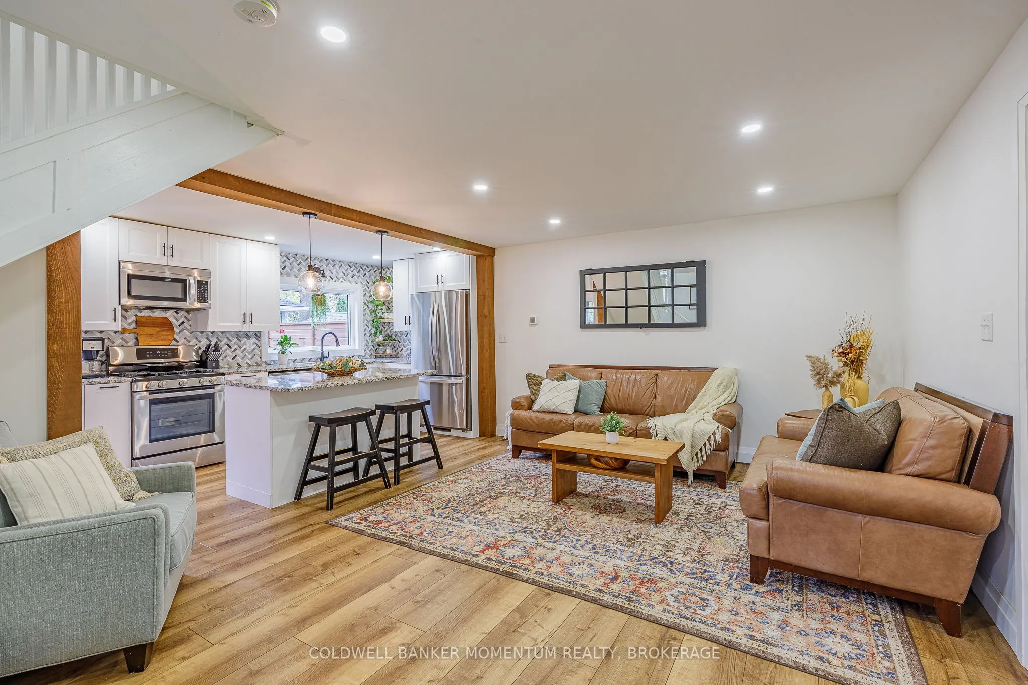 10A BETTS Avenue