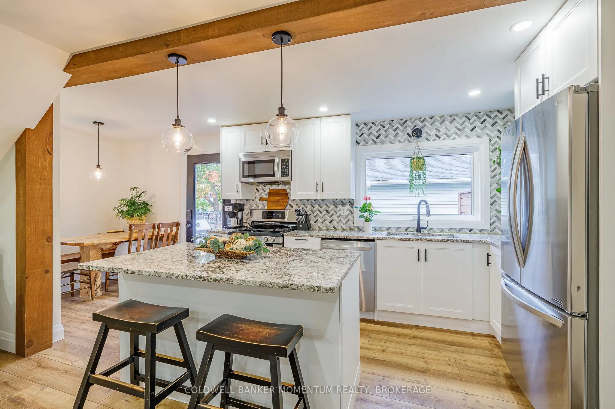 10A BETTS Avenue