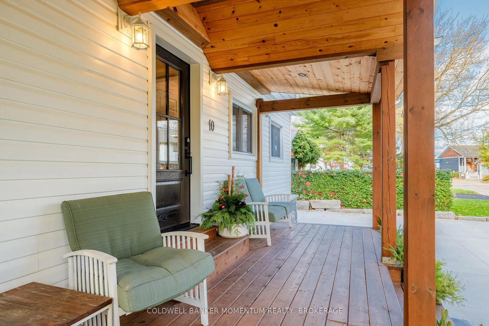 10A BETTS Avenue