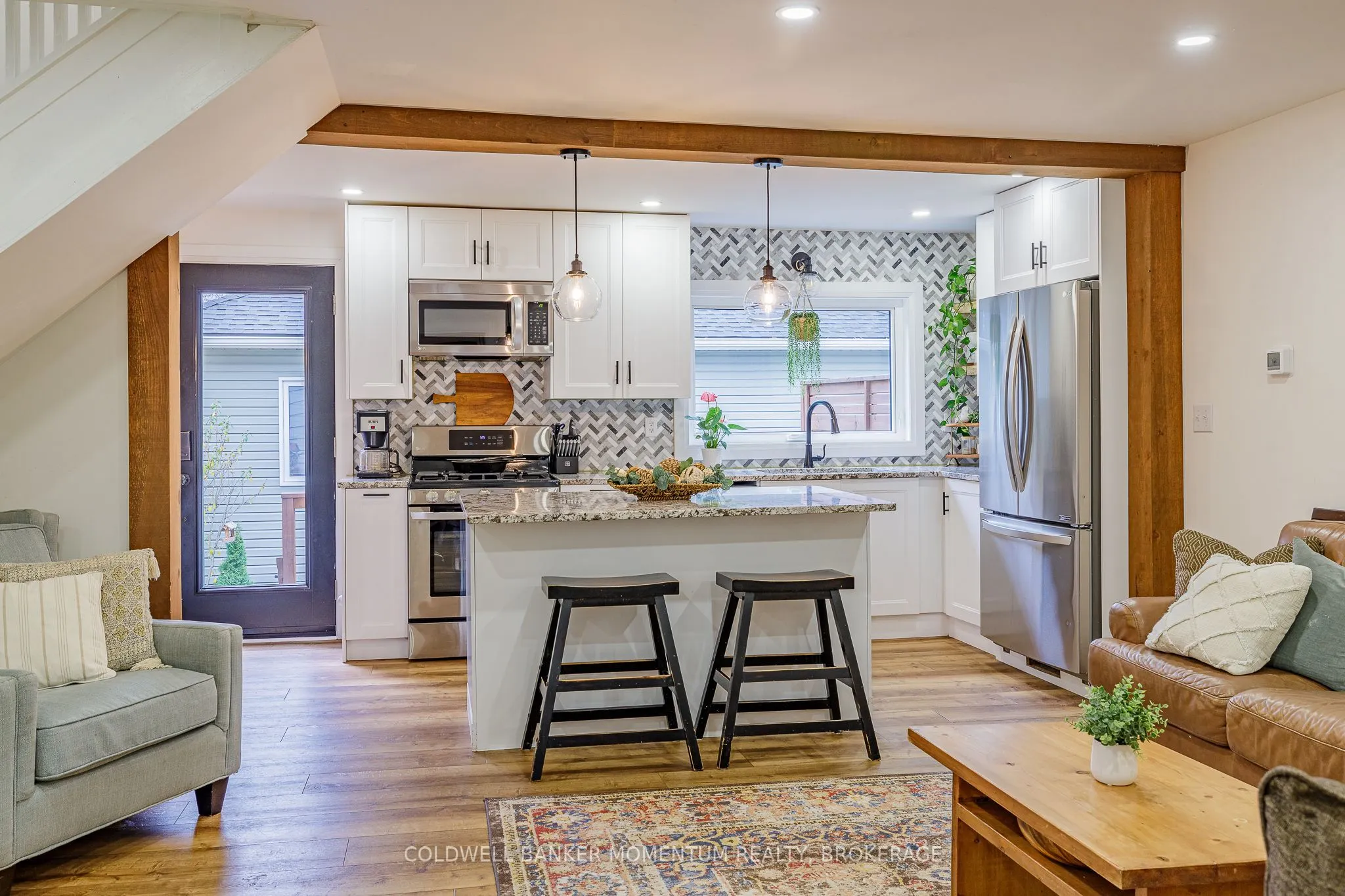 10A BETTS Avenue
