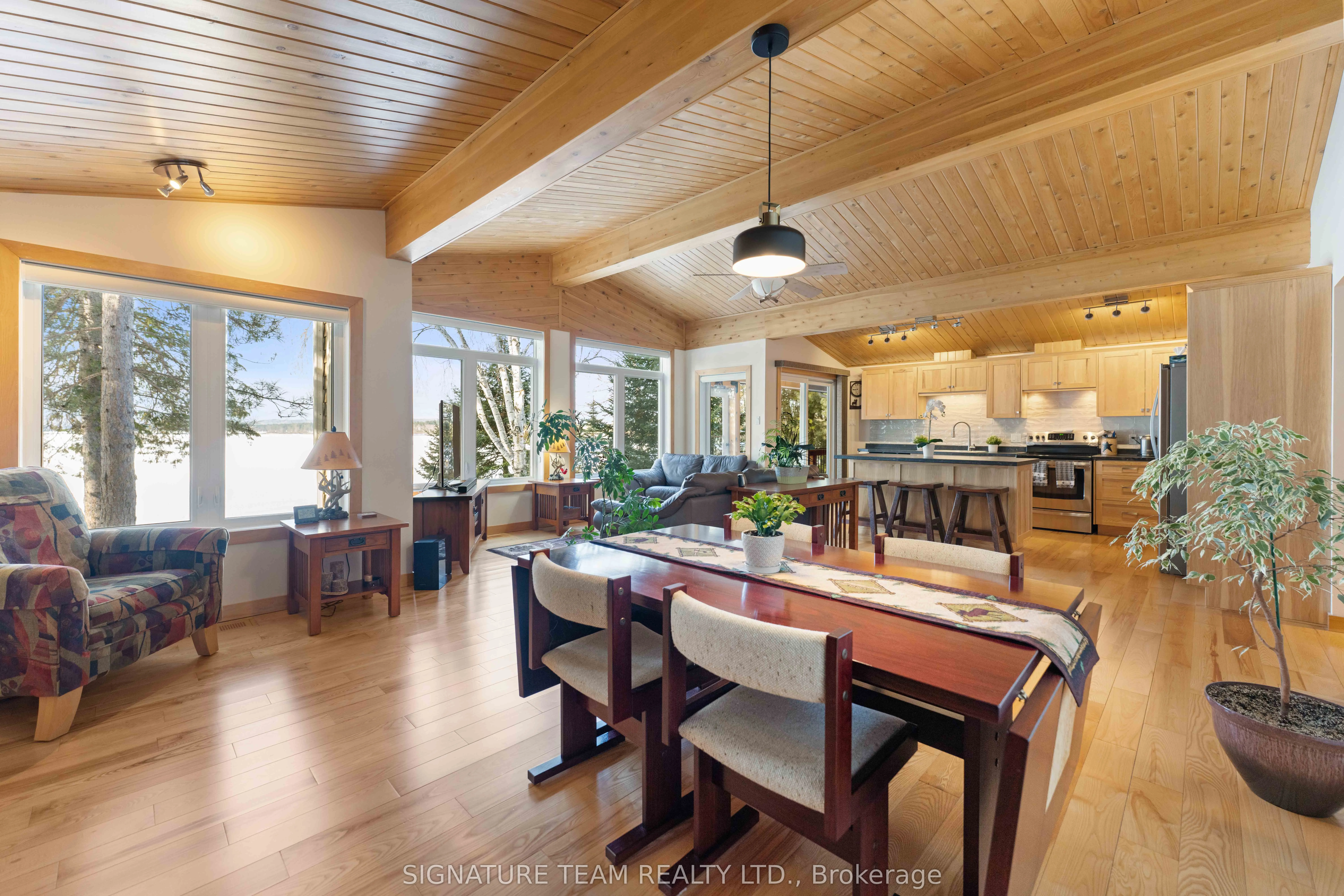 4642A Round Lake Road