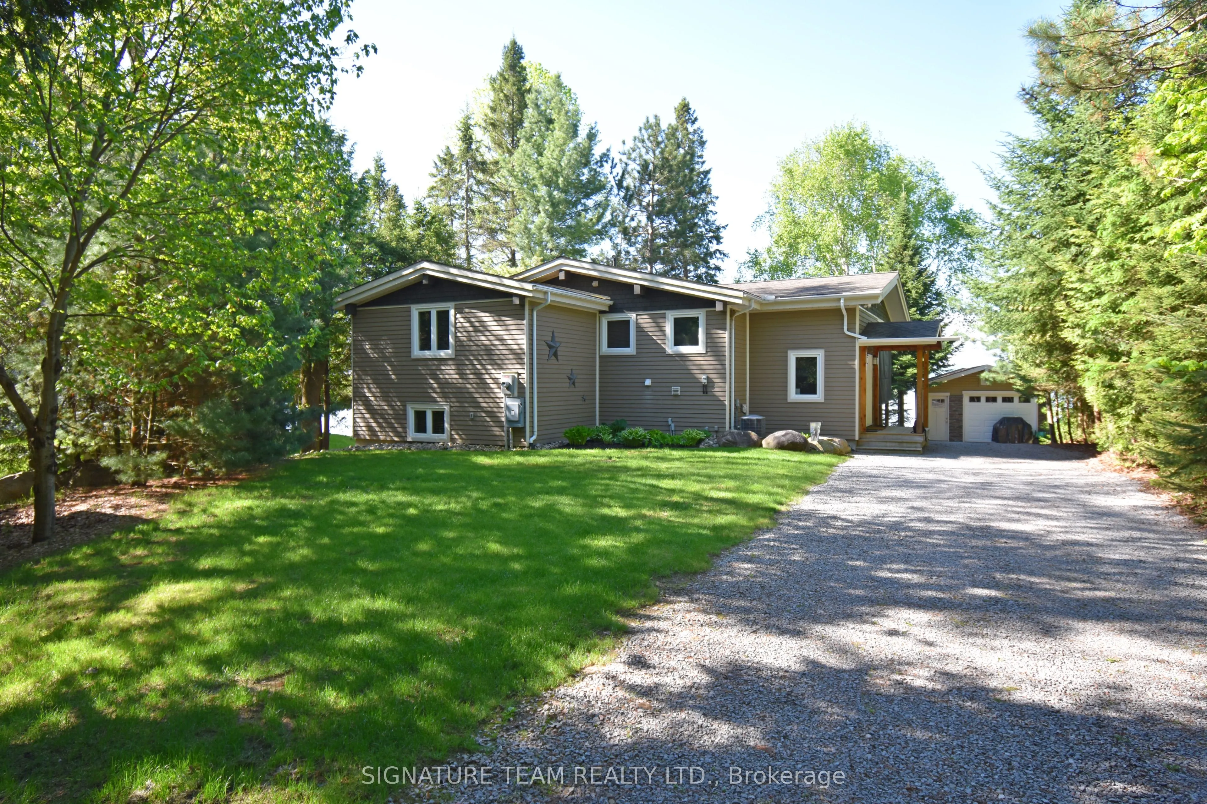 4642A Round Lake Road