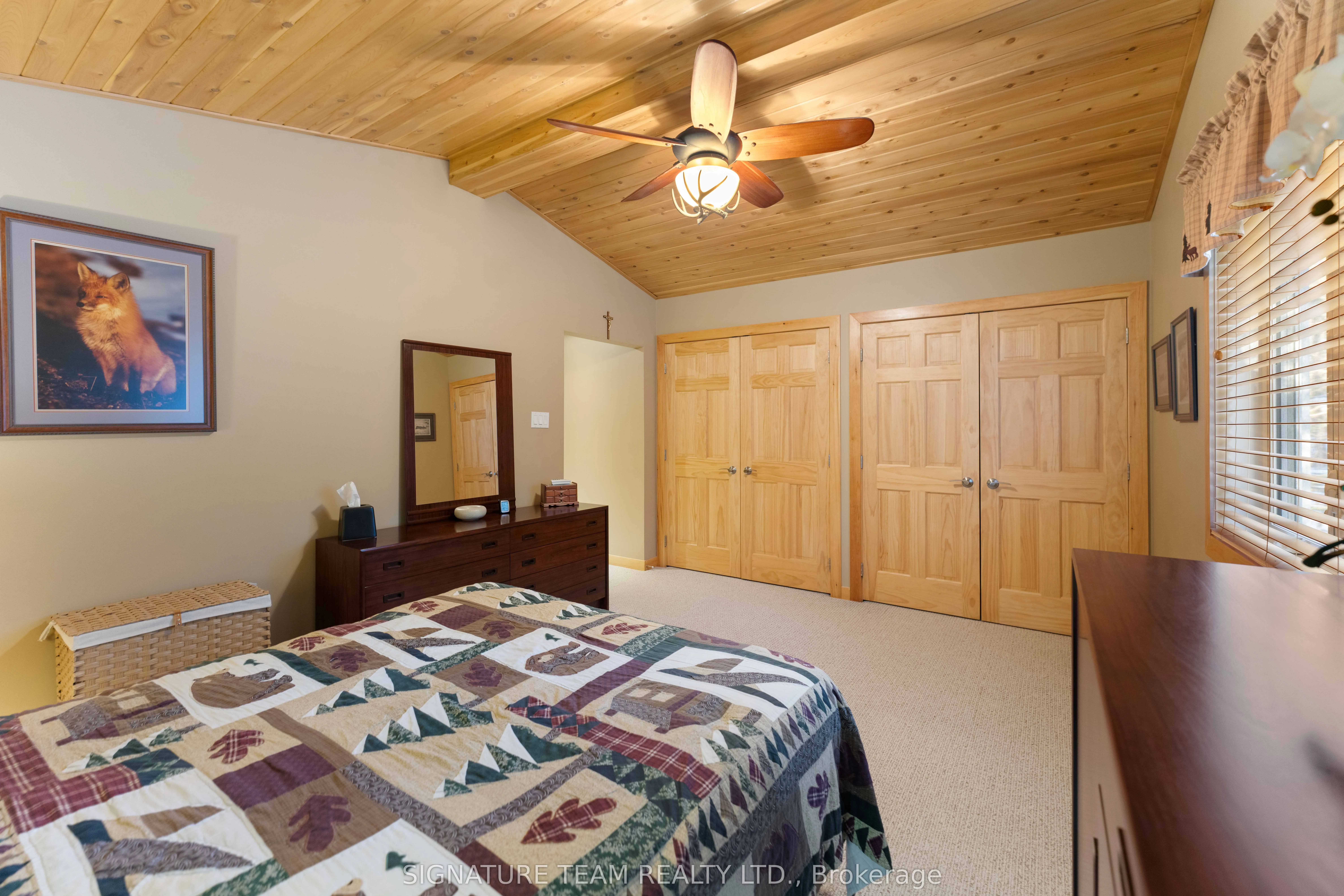 4642A Round Lake Road