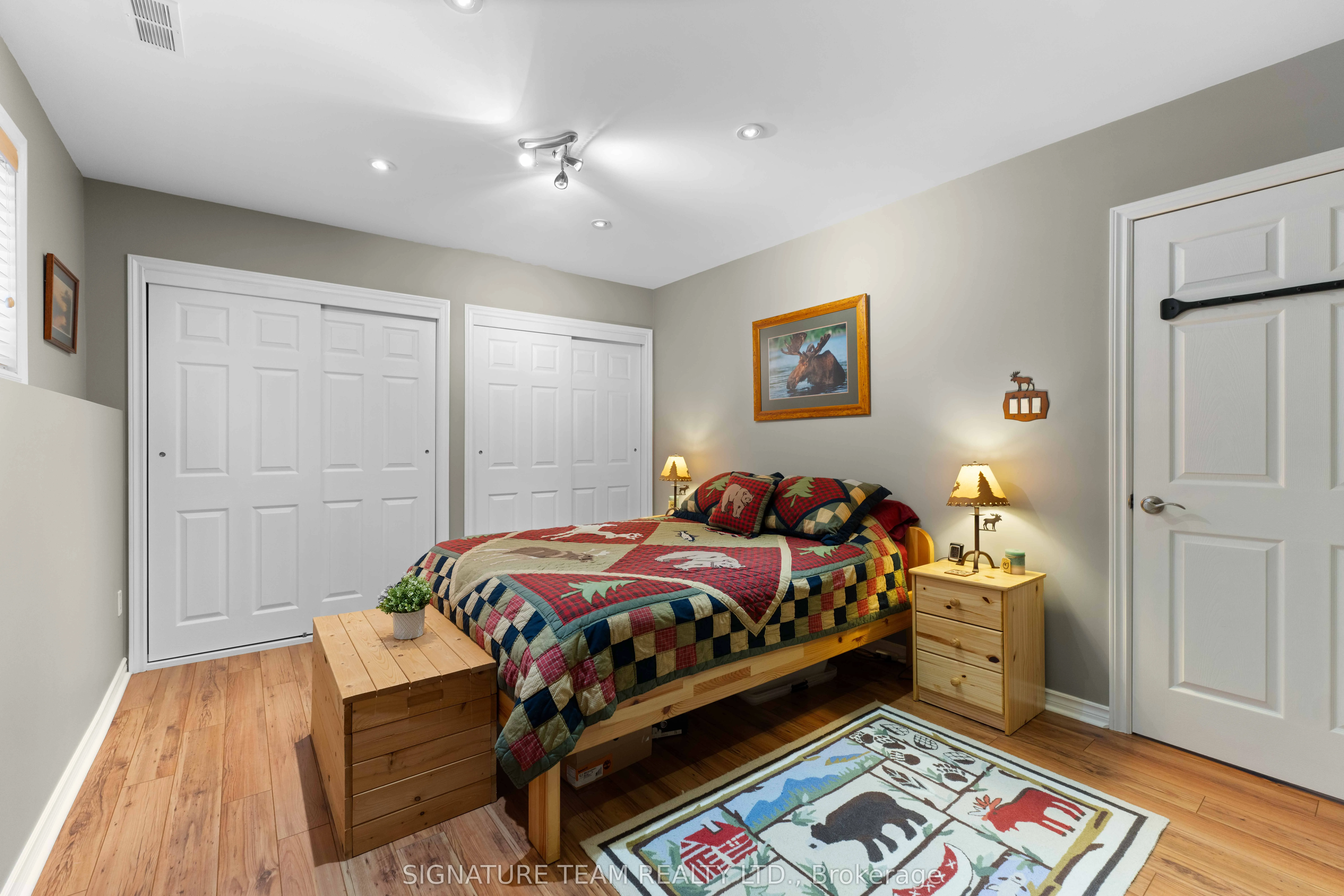 4642A Round Lake Road