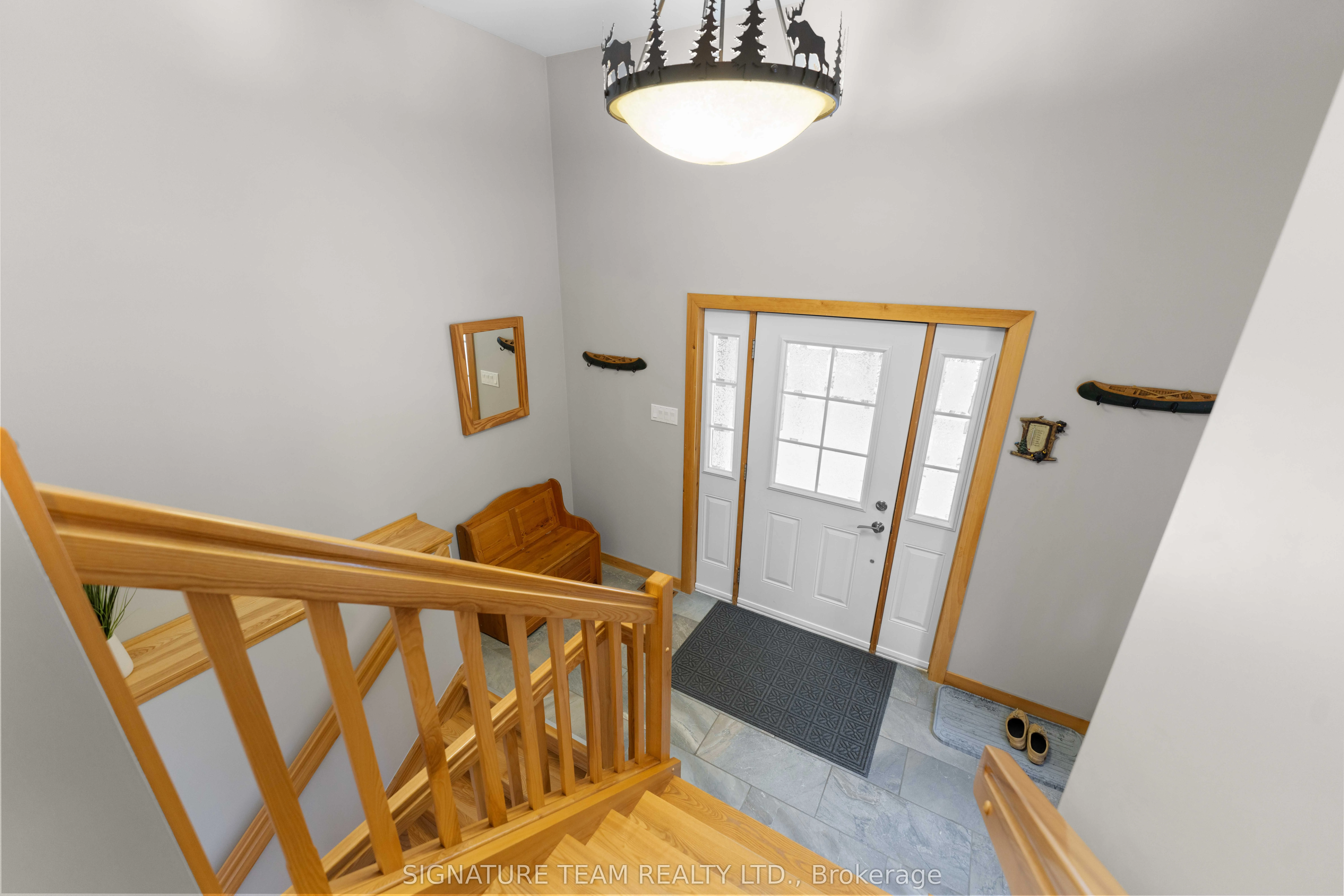 4642A Round Lake Road