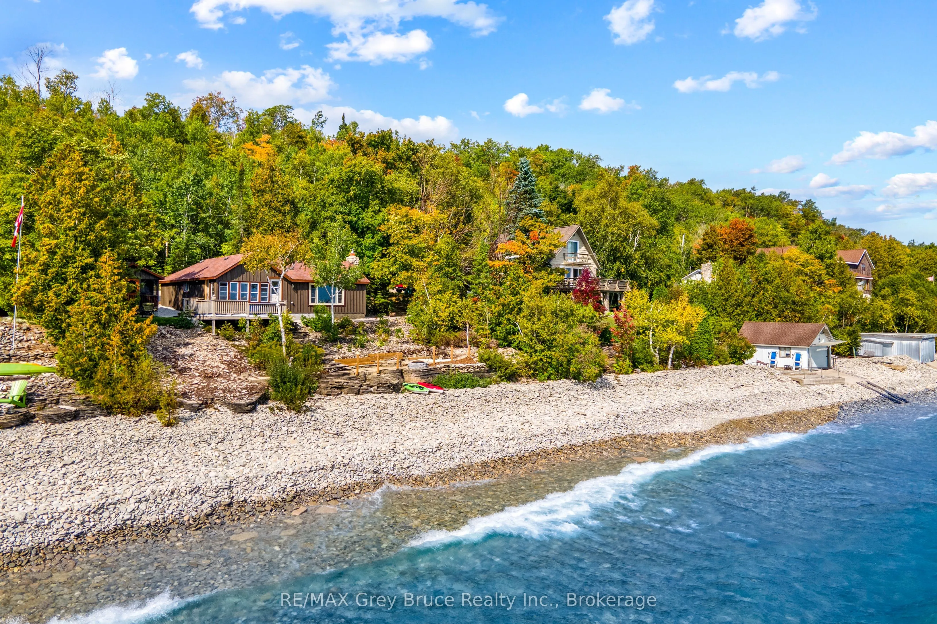 1132 Dyers Bay Road