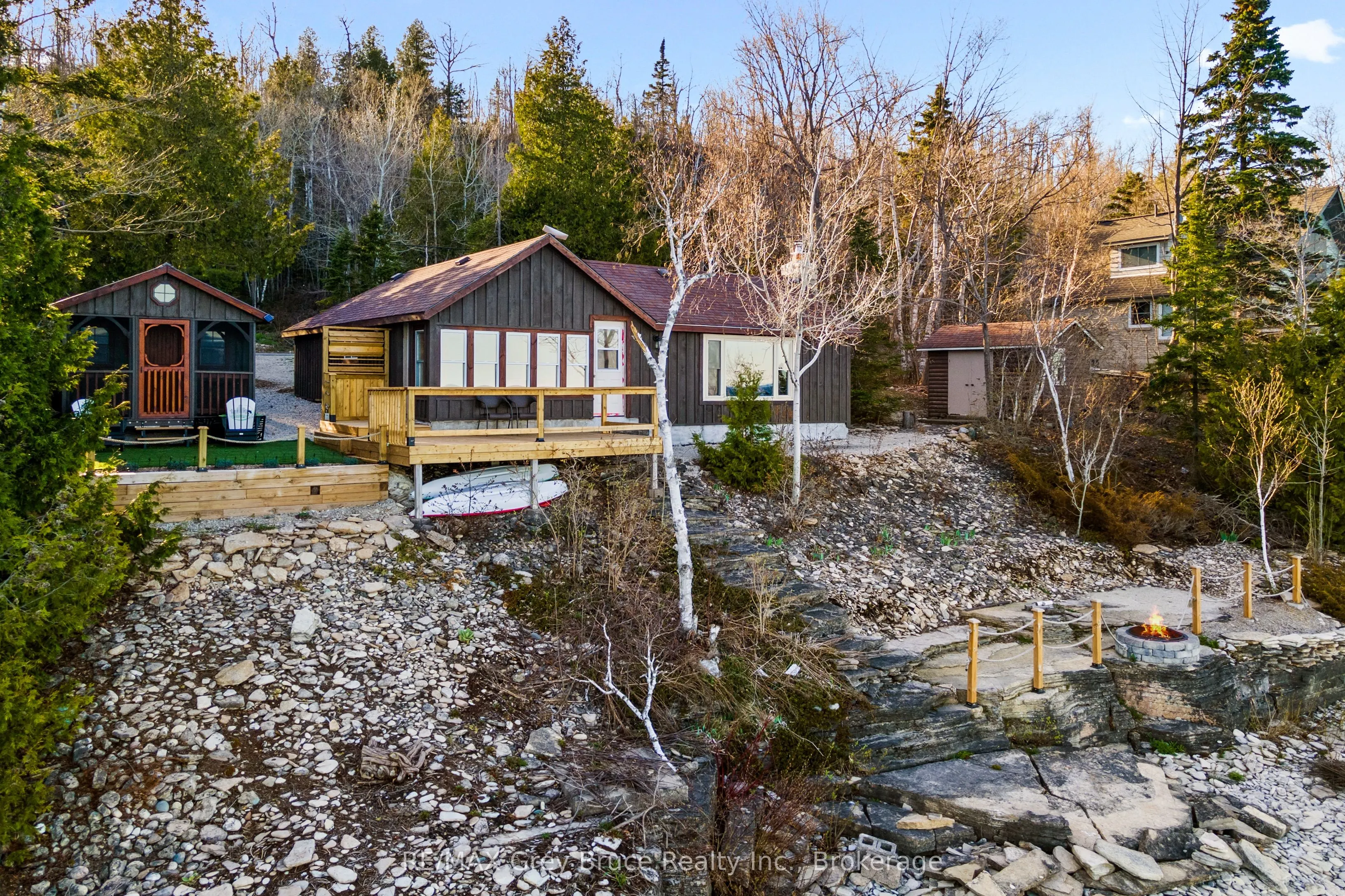 1132 Dyers Bay Road