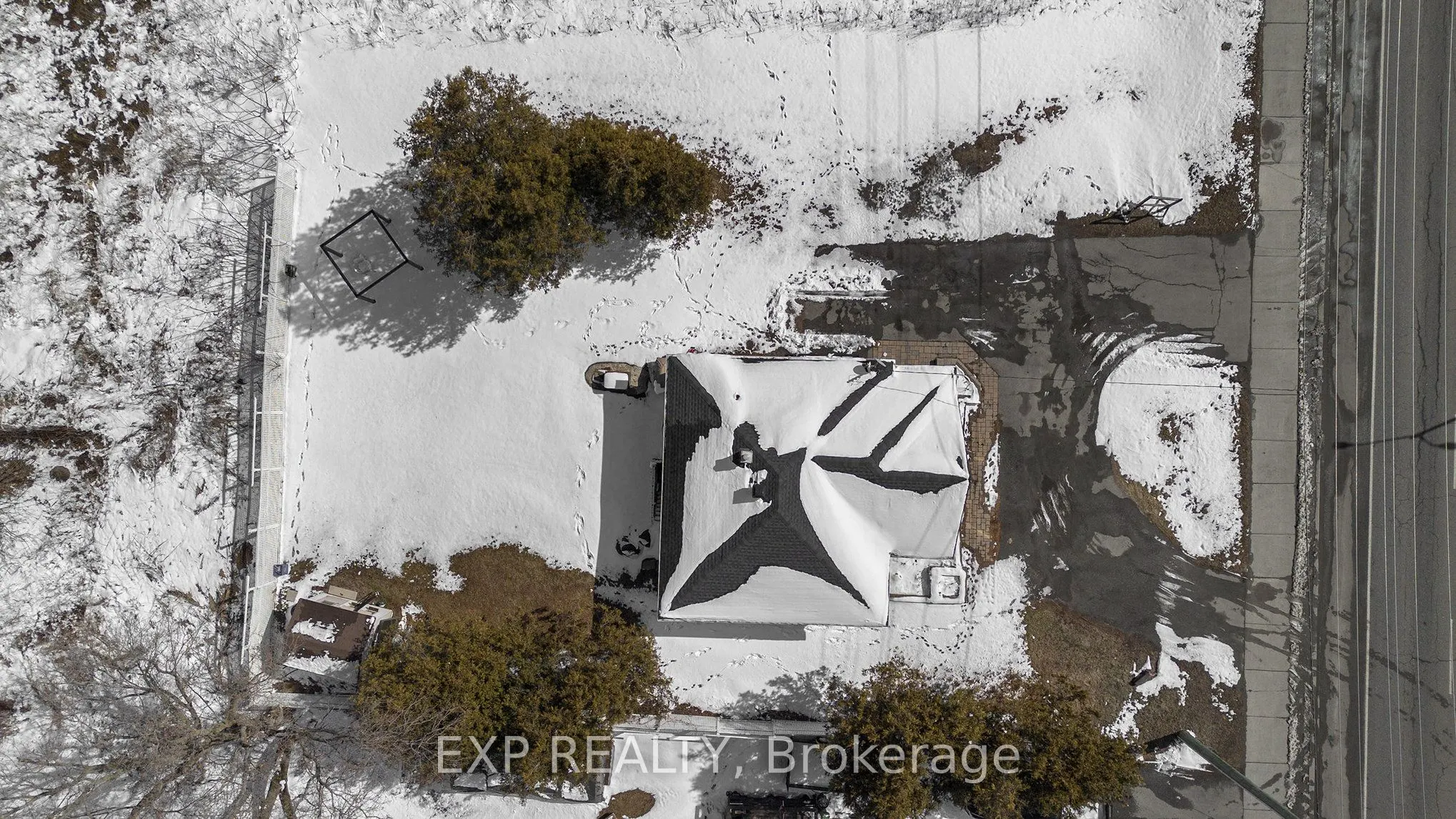 2147 Mer Bleue Road