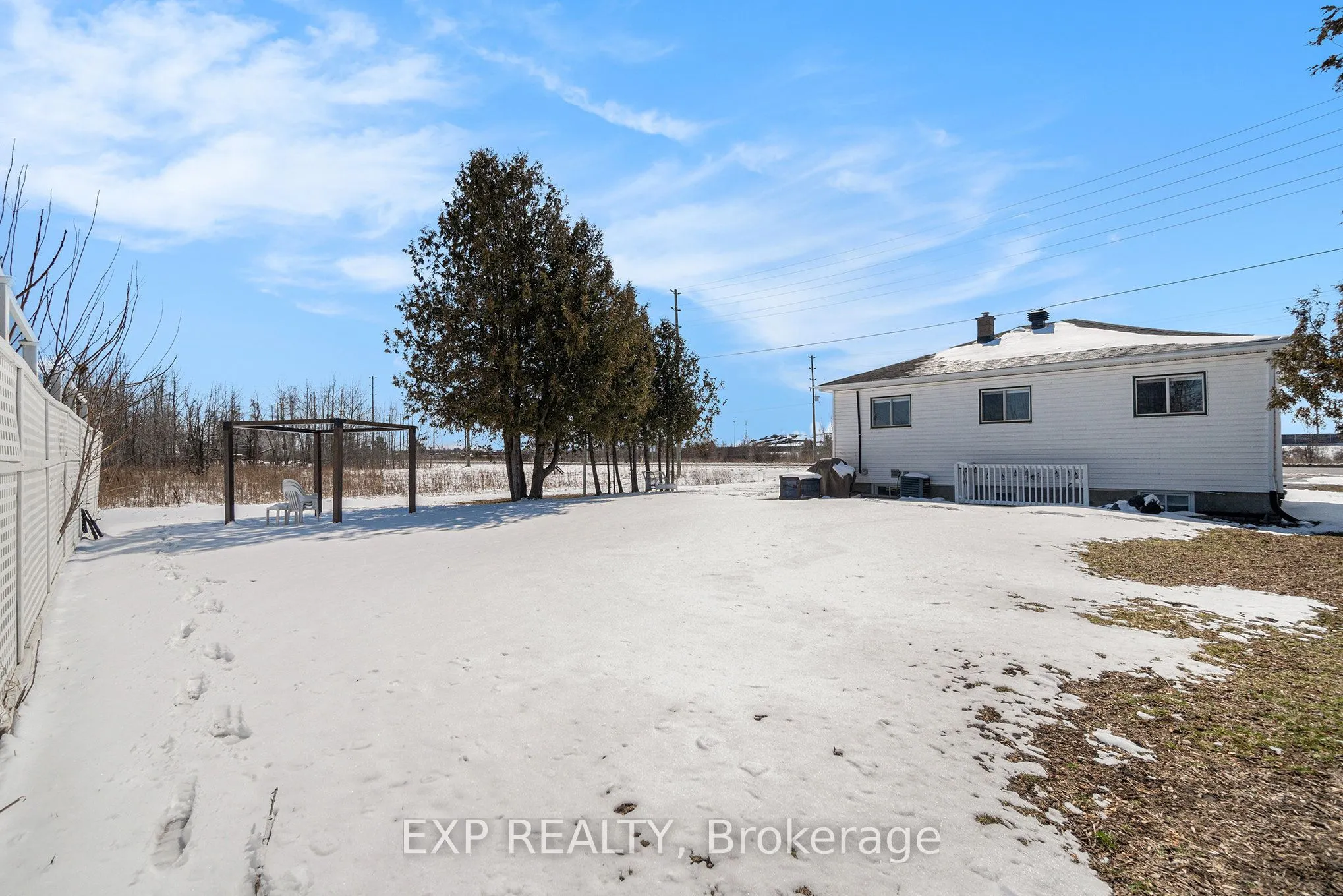 2147 Mer Bleue Road