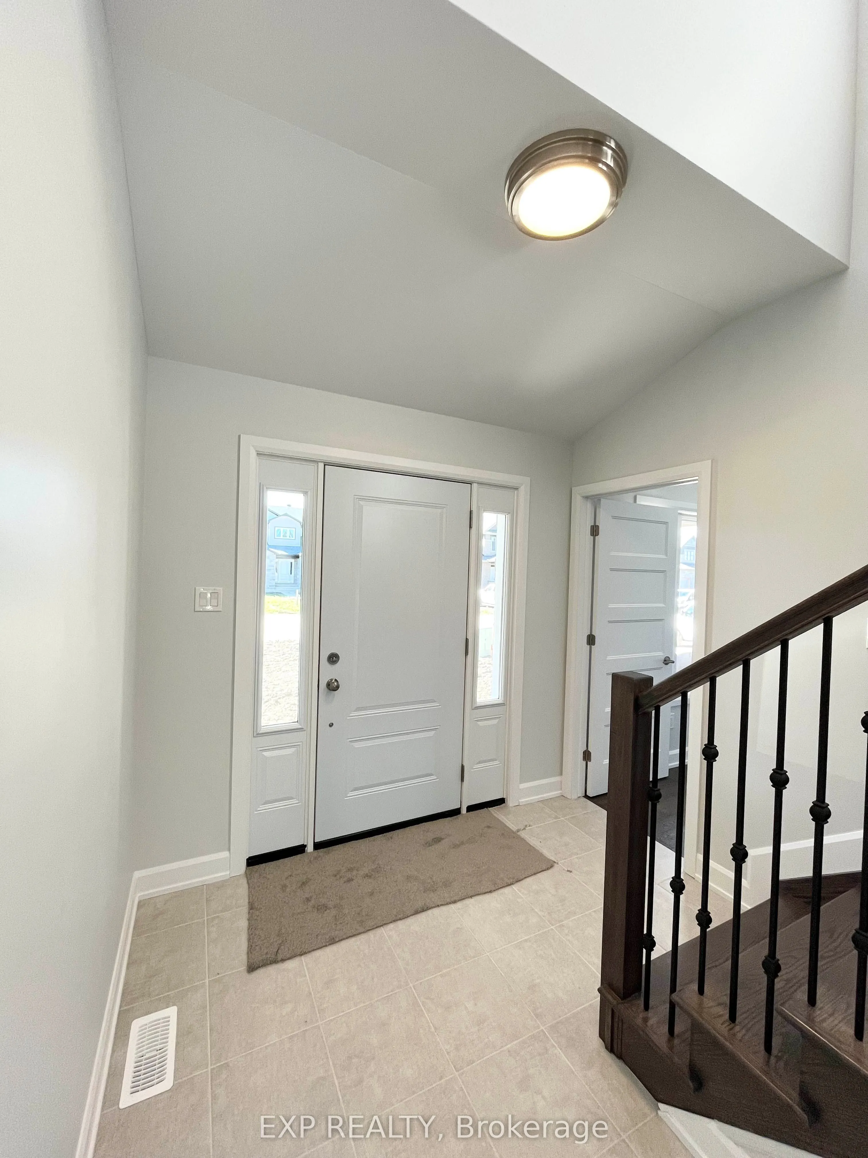 827 Solidex Place