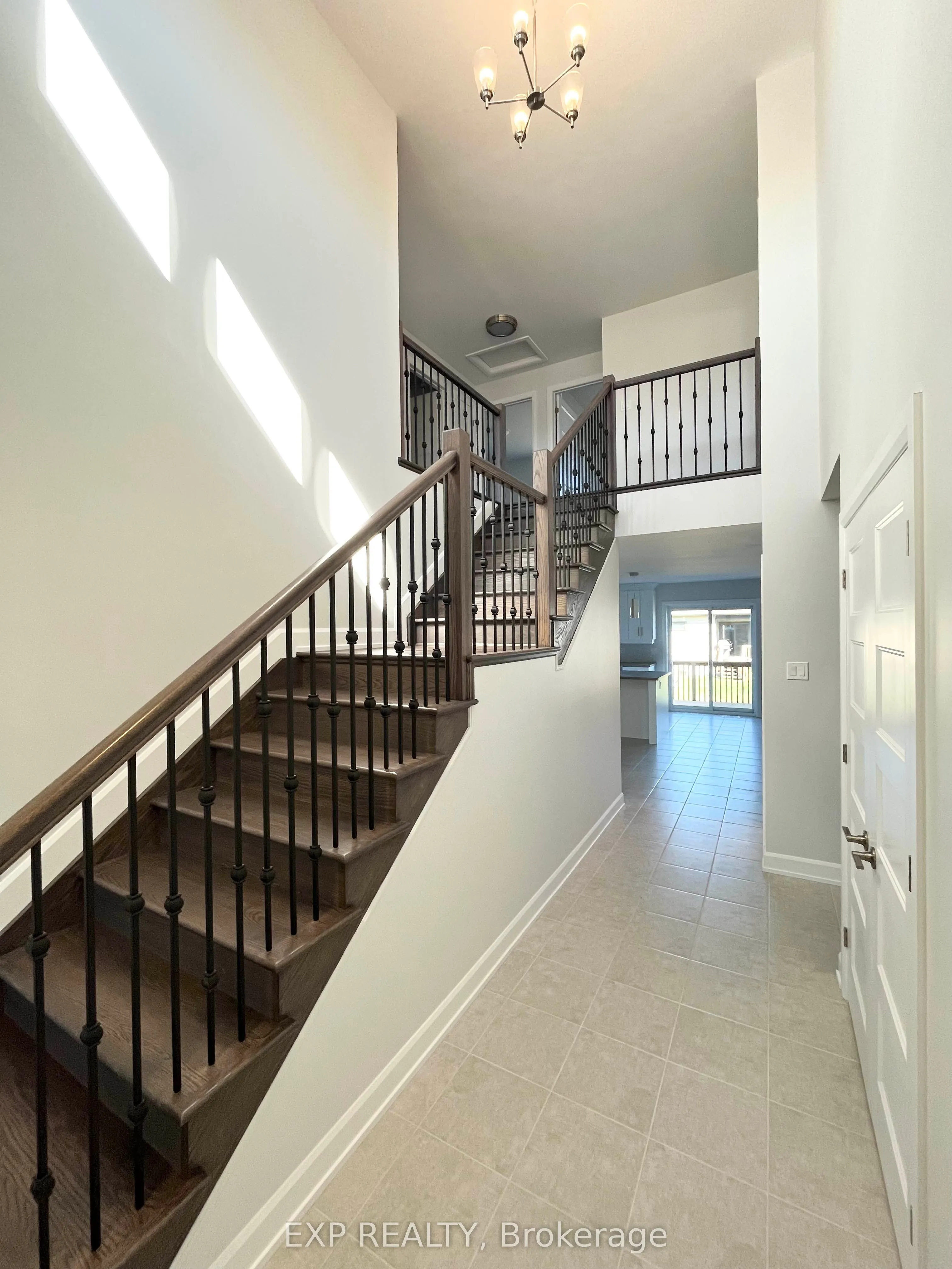 827 Solidex Place