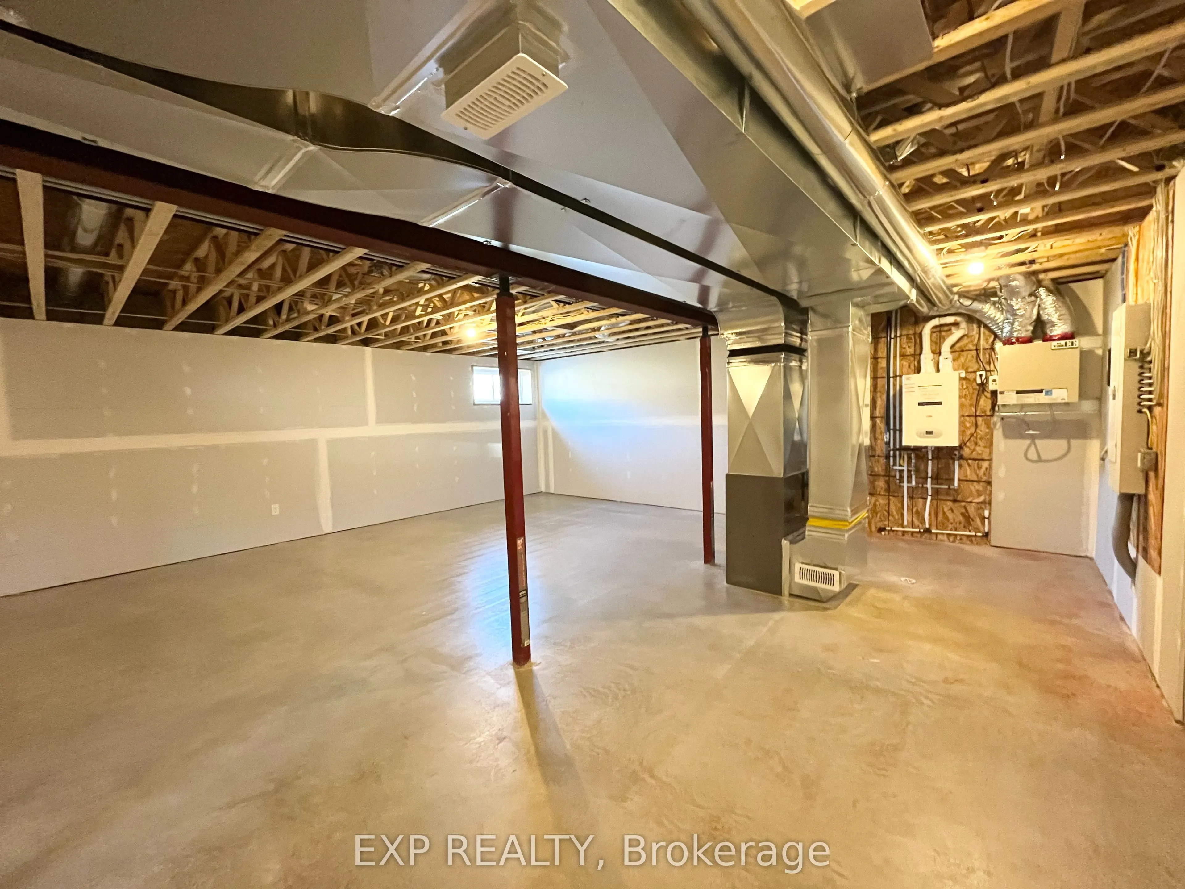827 Solidex Place