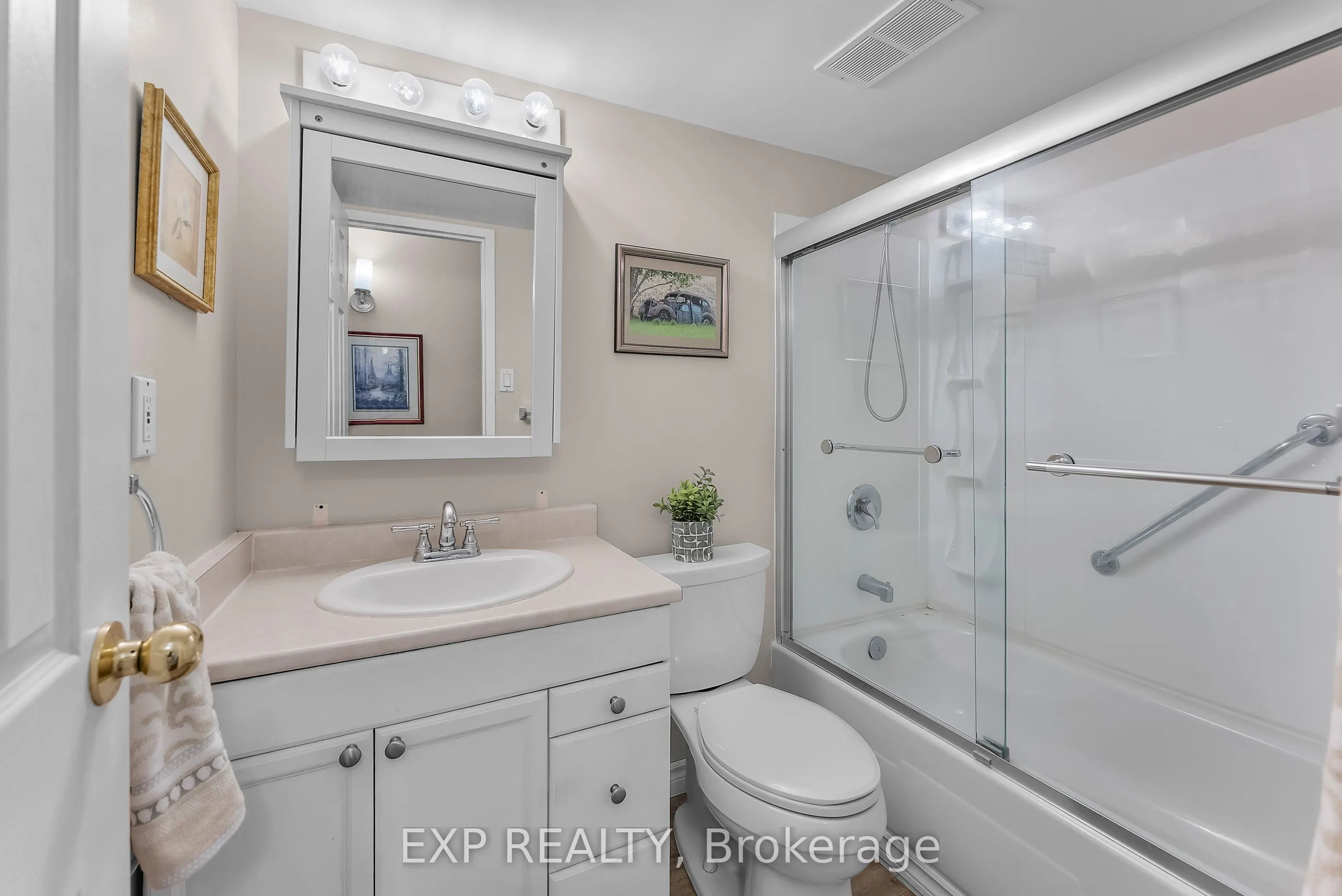 196 SCOTT Street, #222