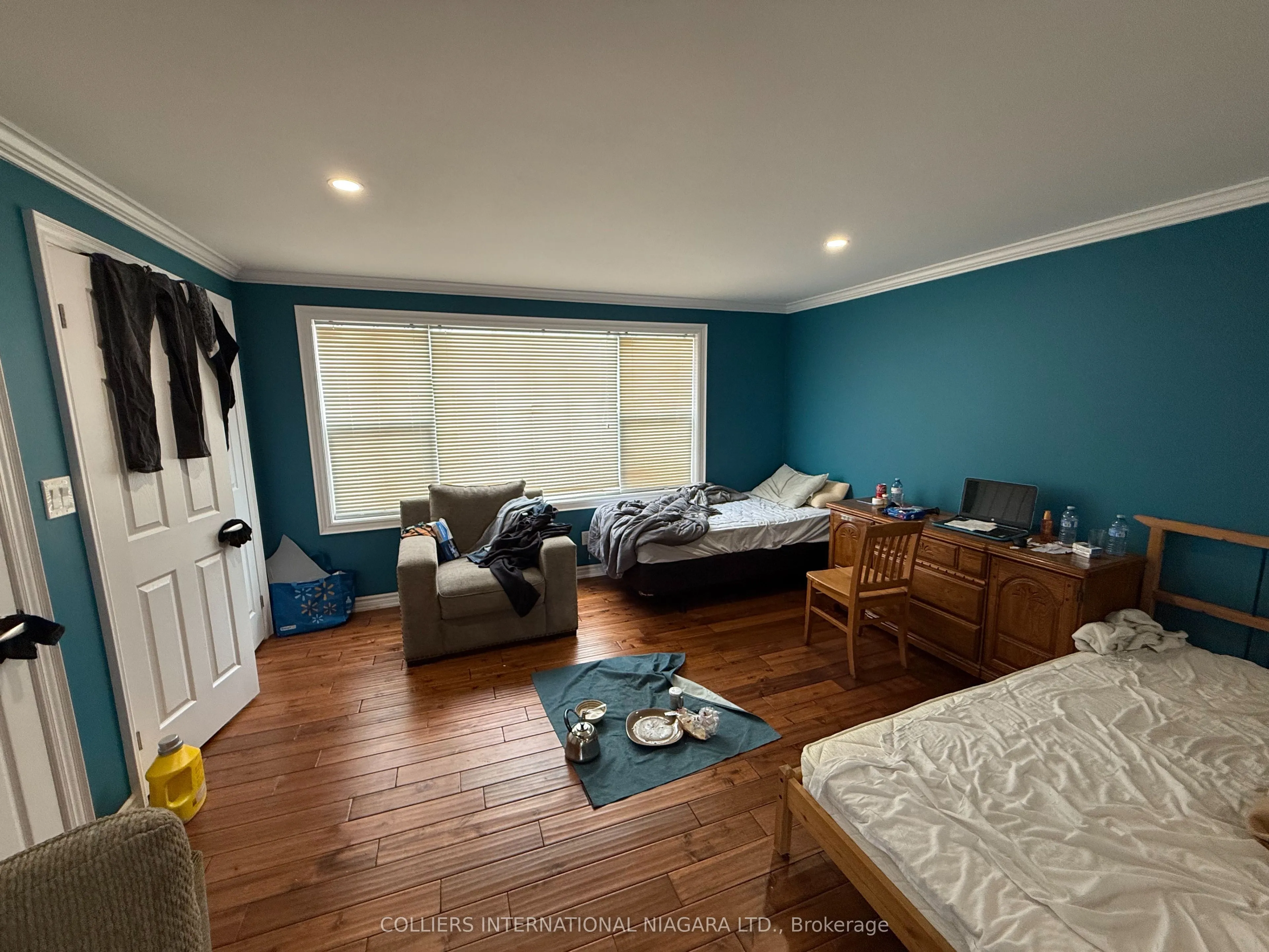 5895 Main Street