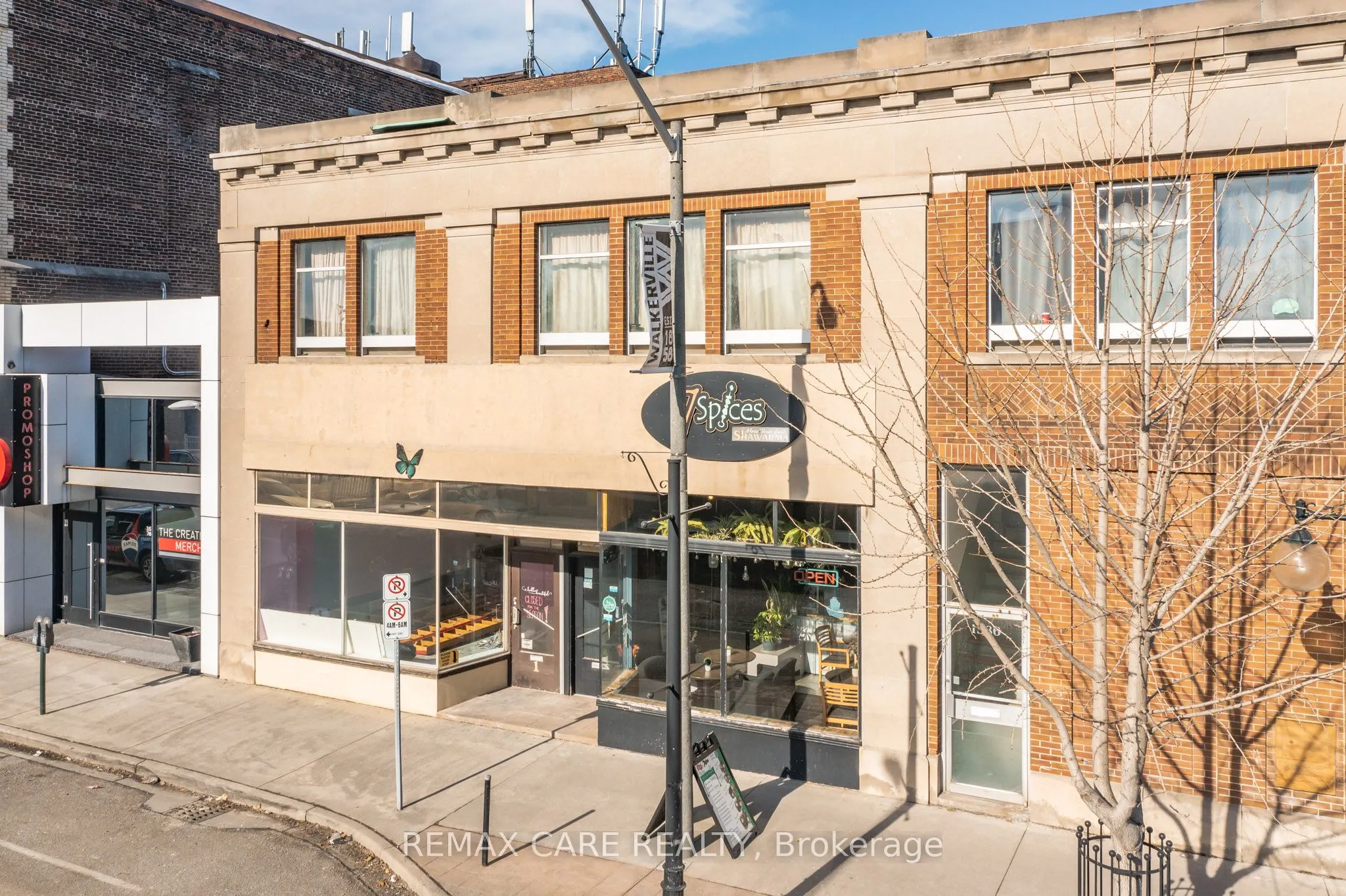 1580 Wyandotte Street E