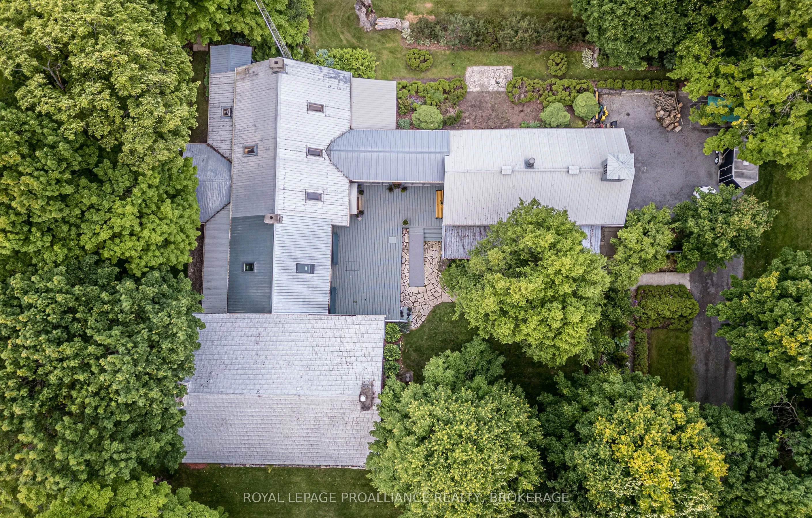 316 Colebrook Road