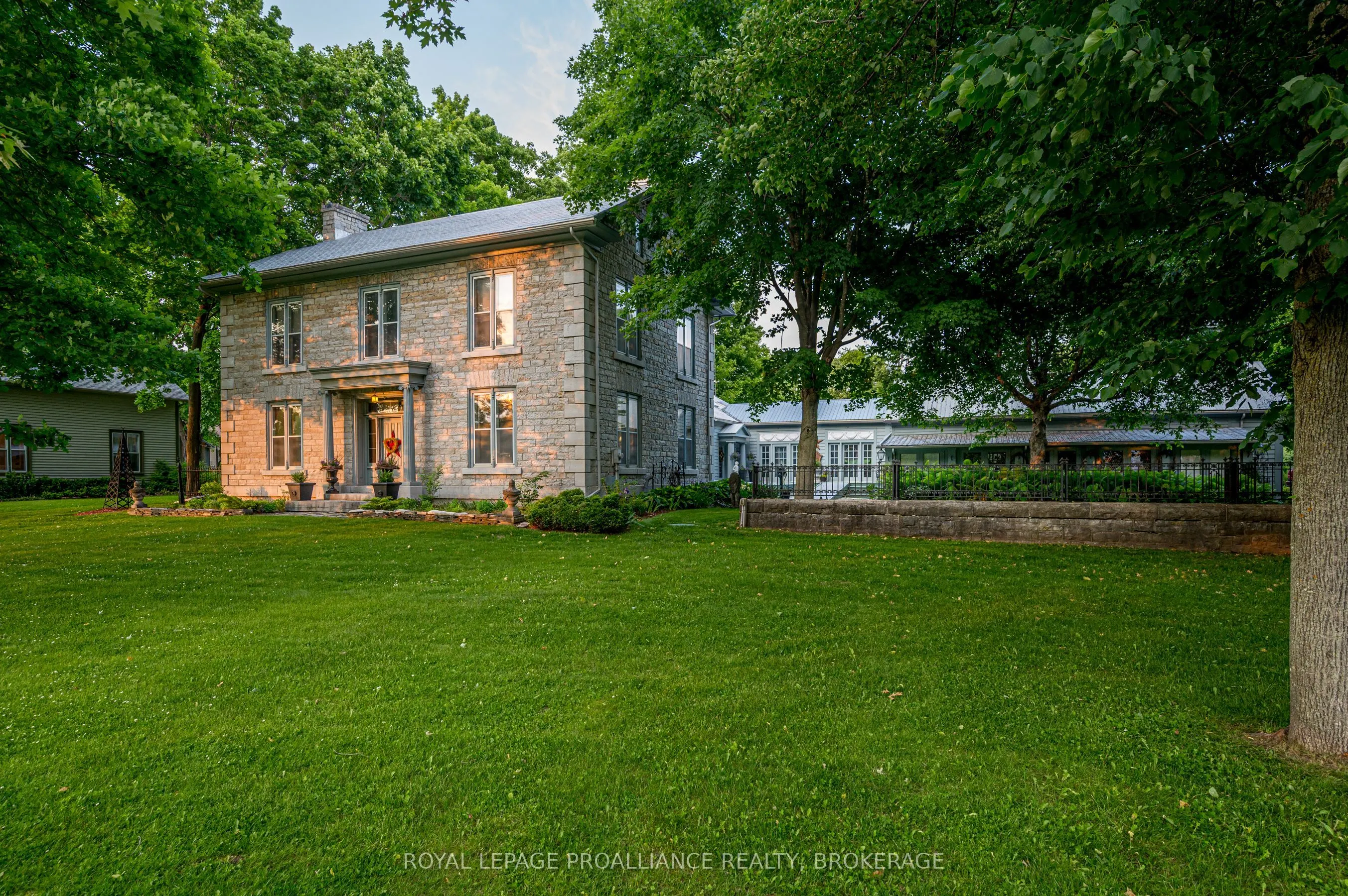 316 Colebrook Road
