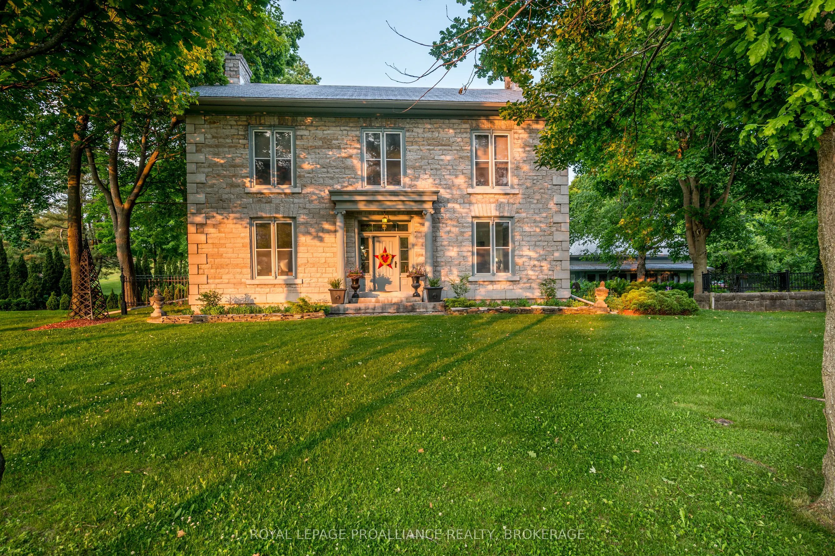 316 Colebrook Road