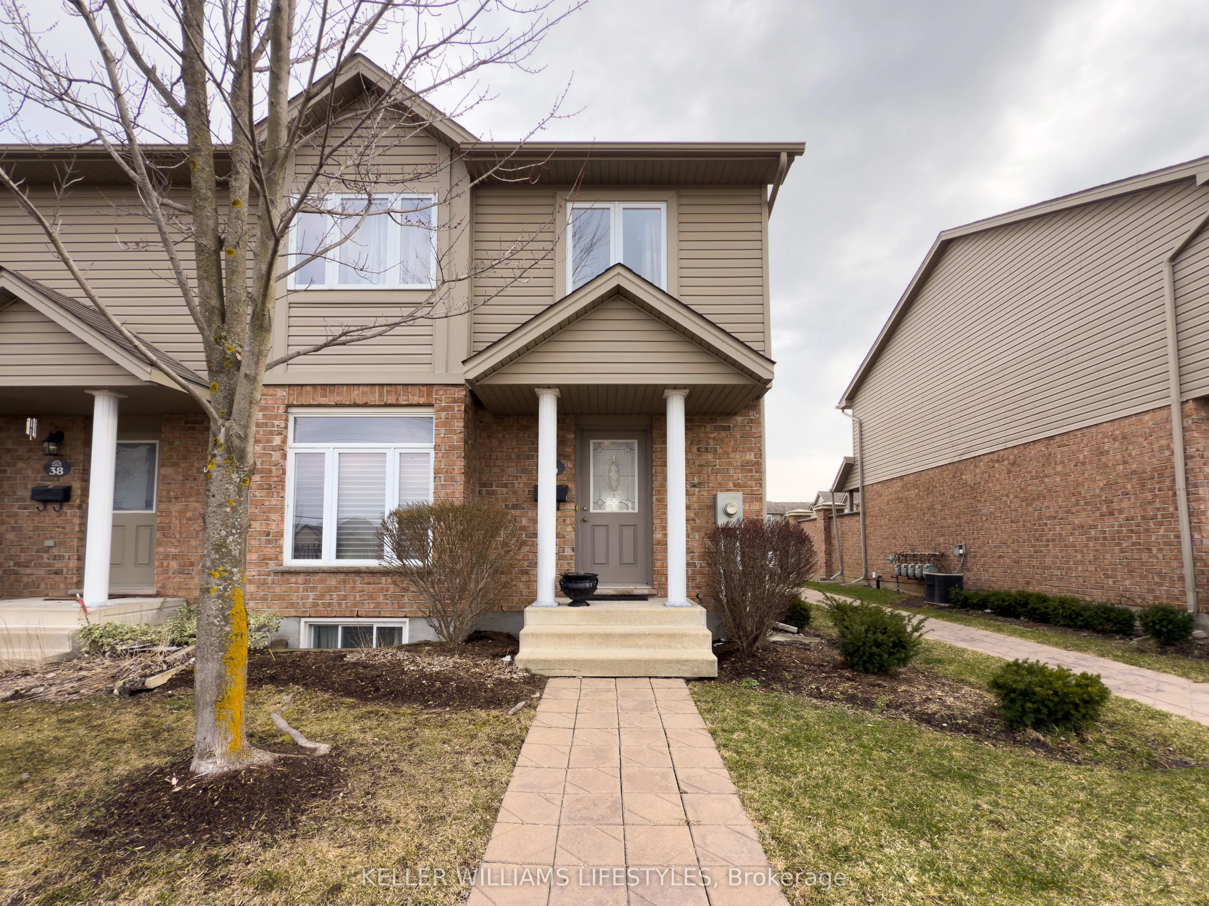 1600 MICKLEBOROUGH Drive, #40