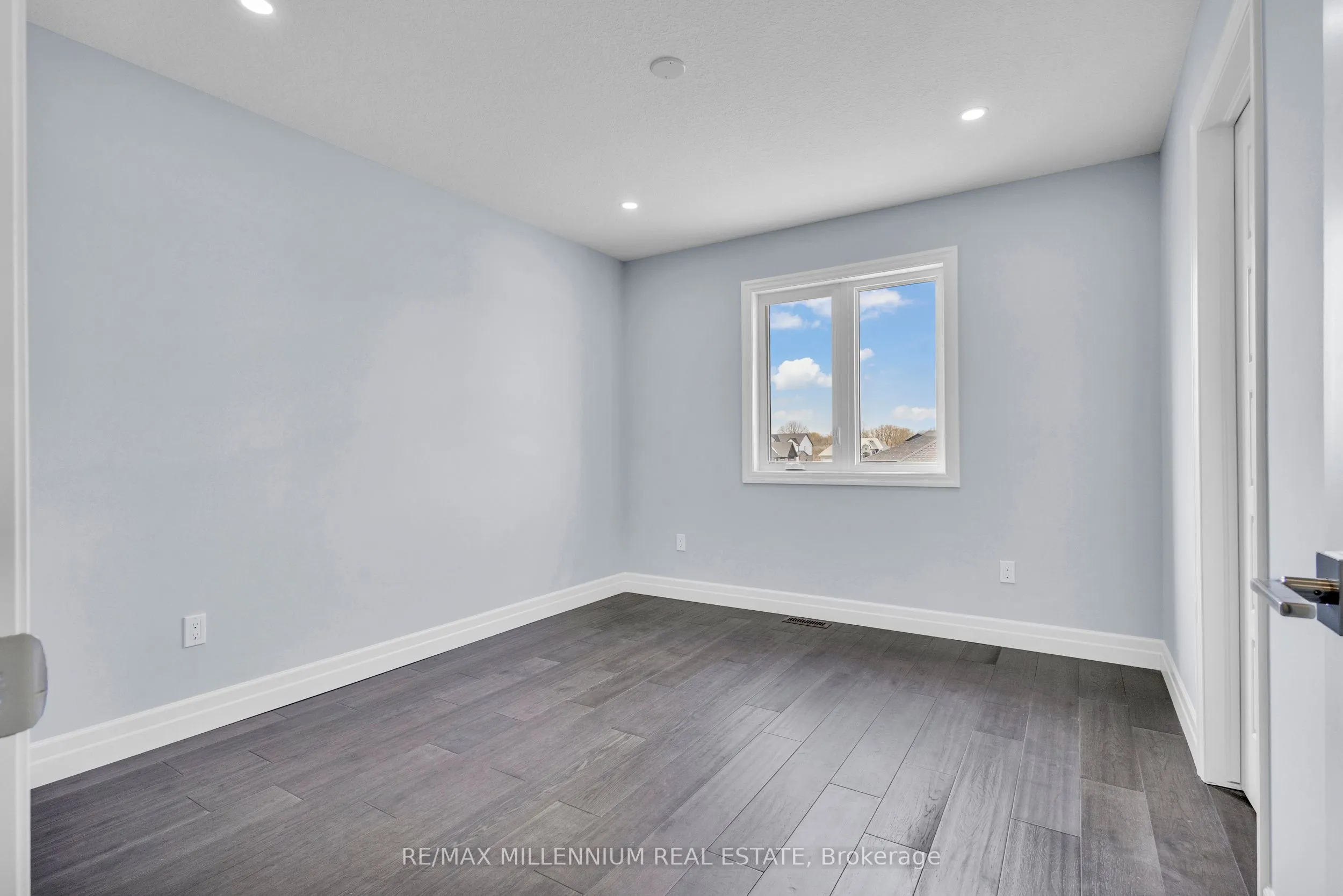 176 Foxborough Place
