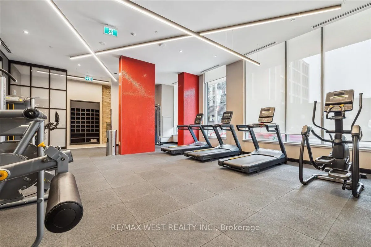 212 King William Street, #1213