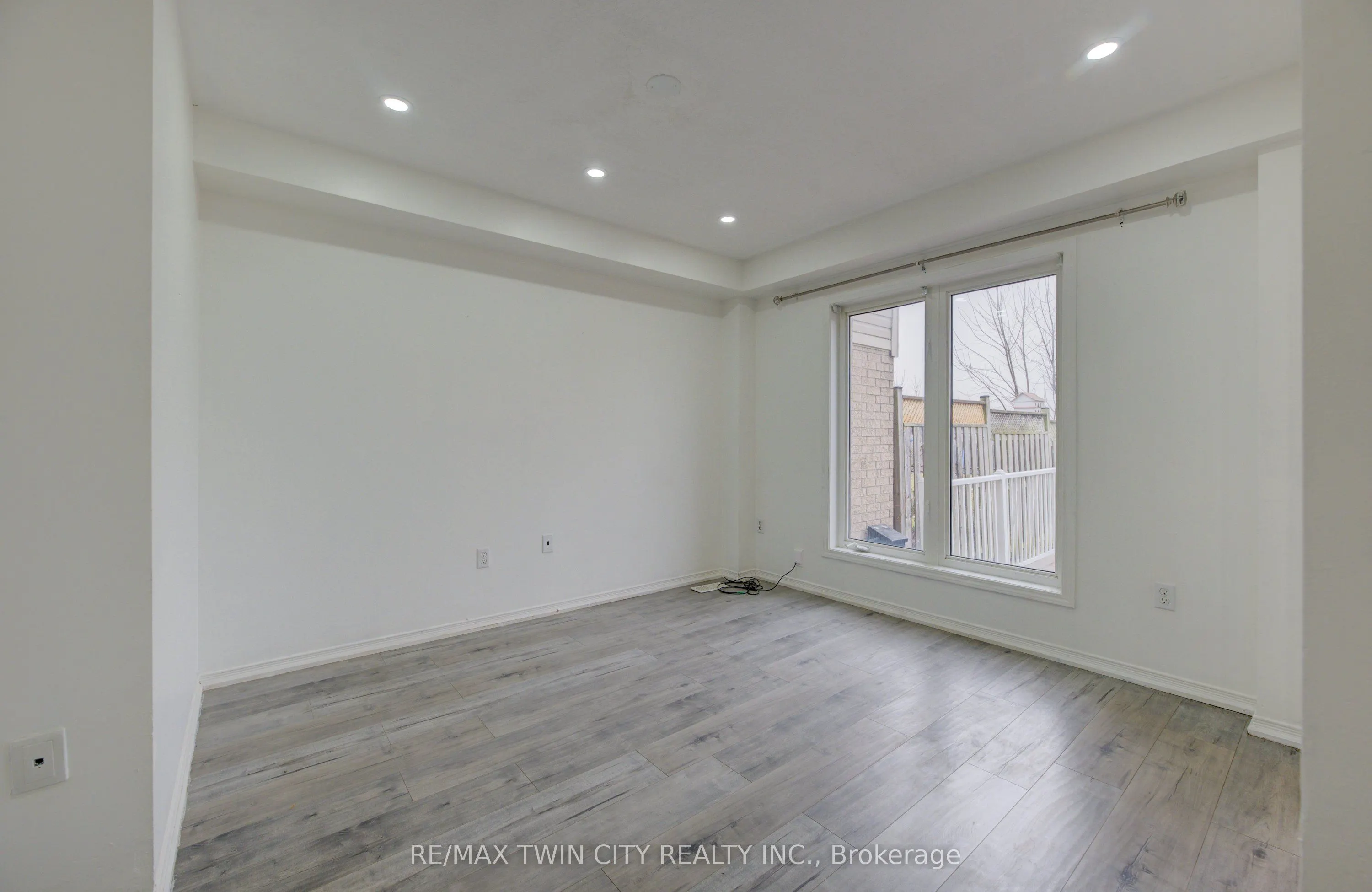 82 Trowbridge Street