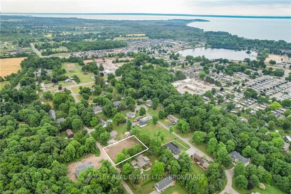 4909 Mapleview Crescent