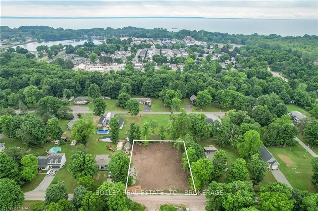 4909 Mapleview Crescent