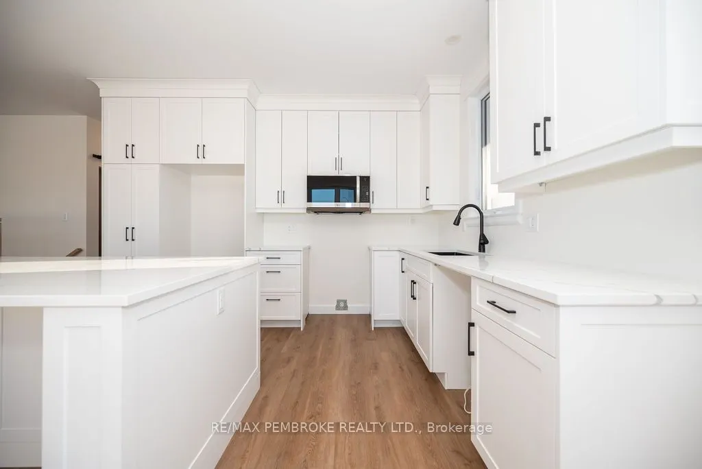 52 Wilson Avenue