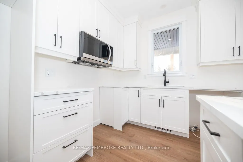 52 Wilson Avenue