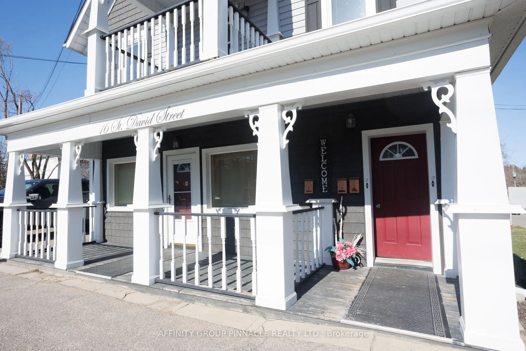 16 St David Street