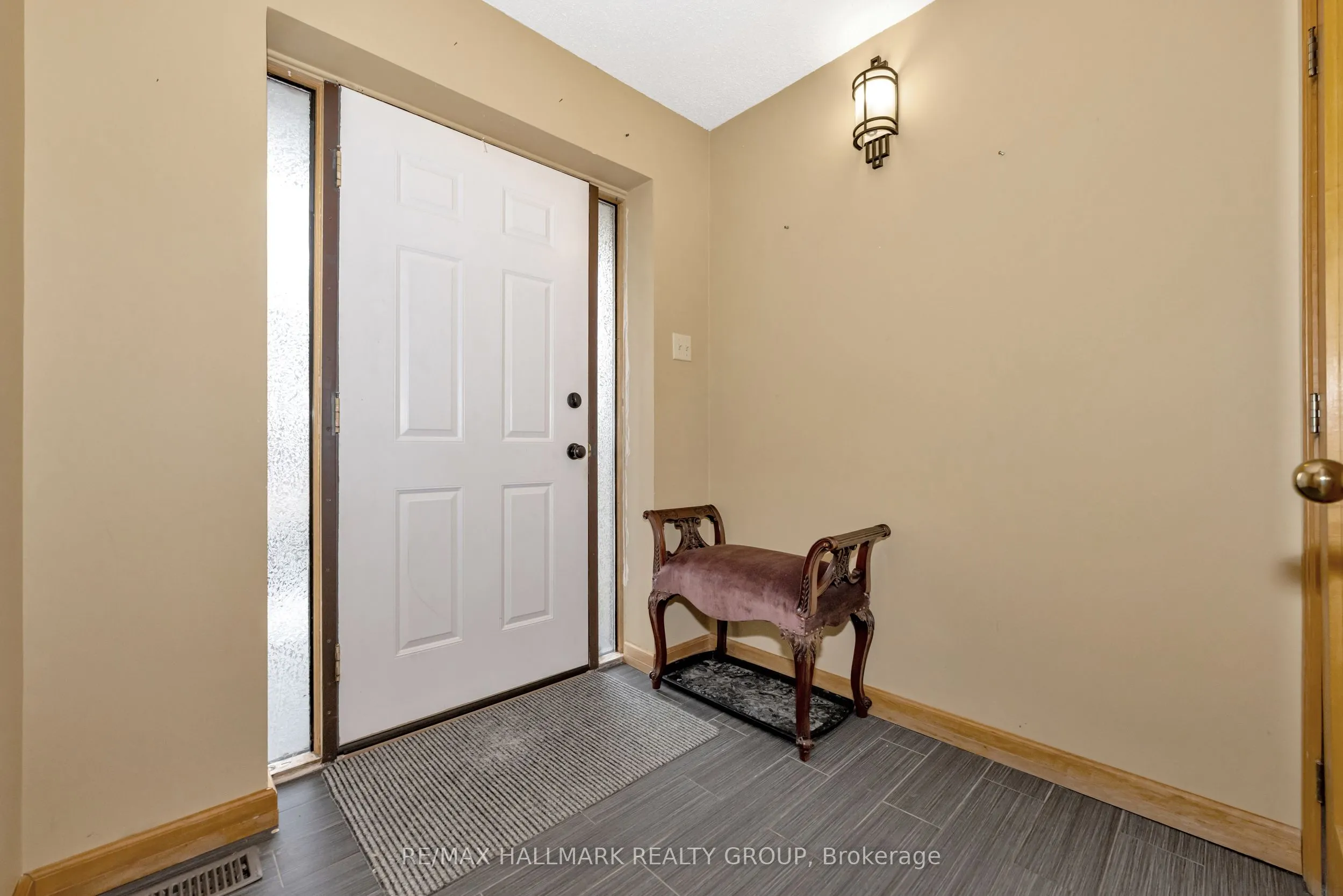 42 Twilight (Davidson) Crescent