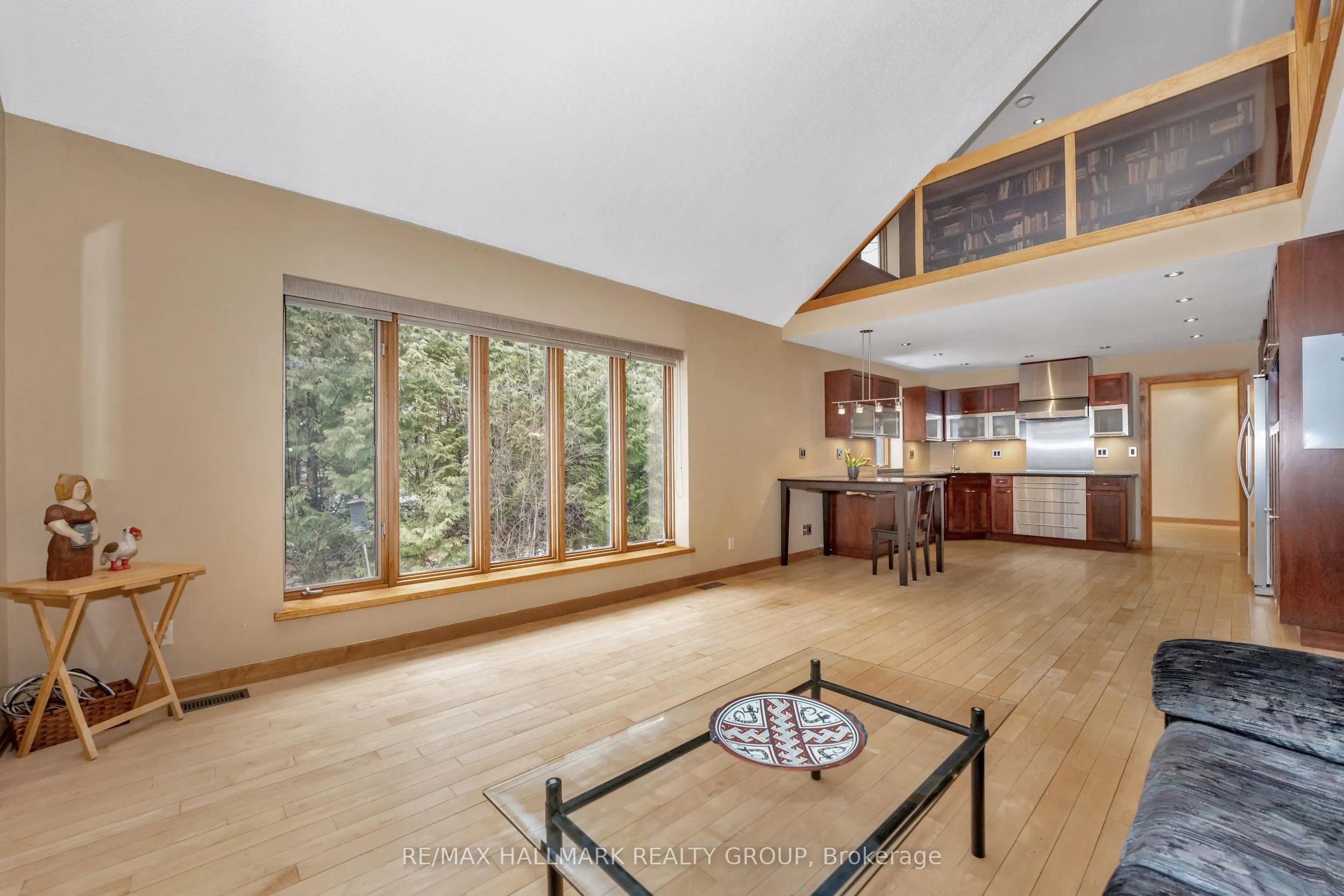 42 Twilight (Davidson) Crescent