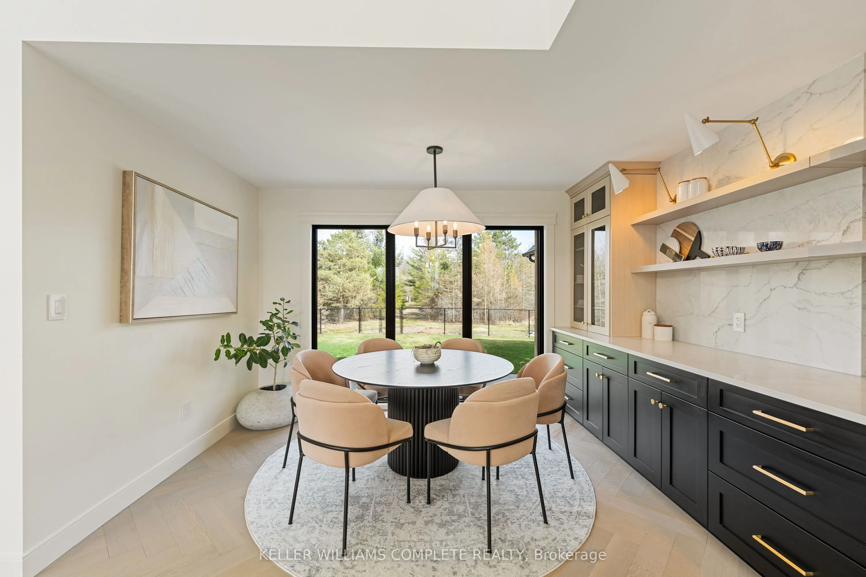 3901 White Road