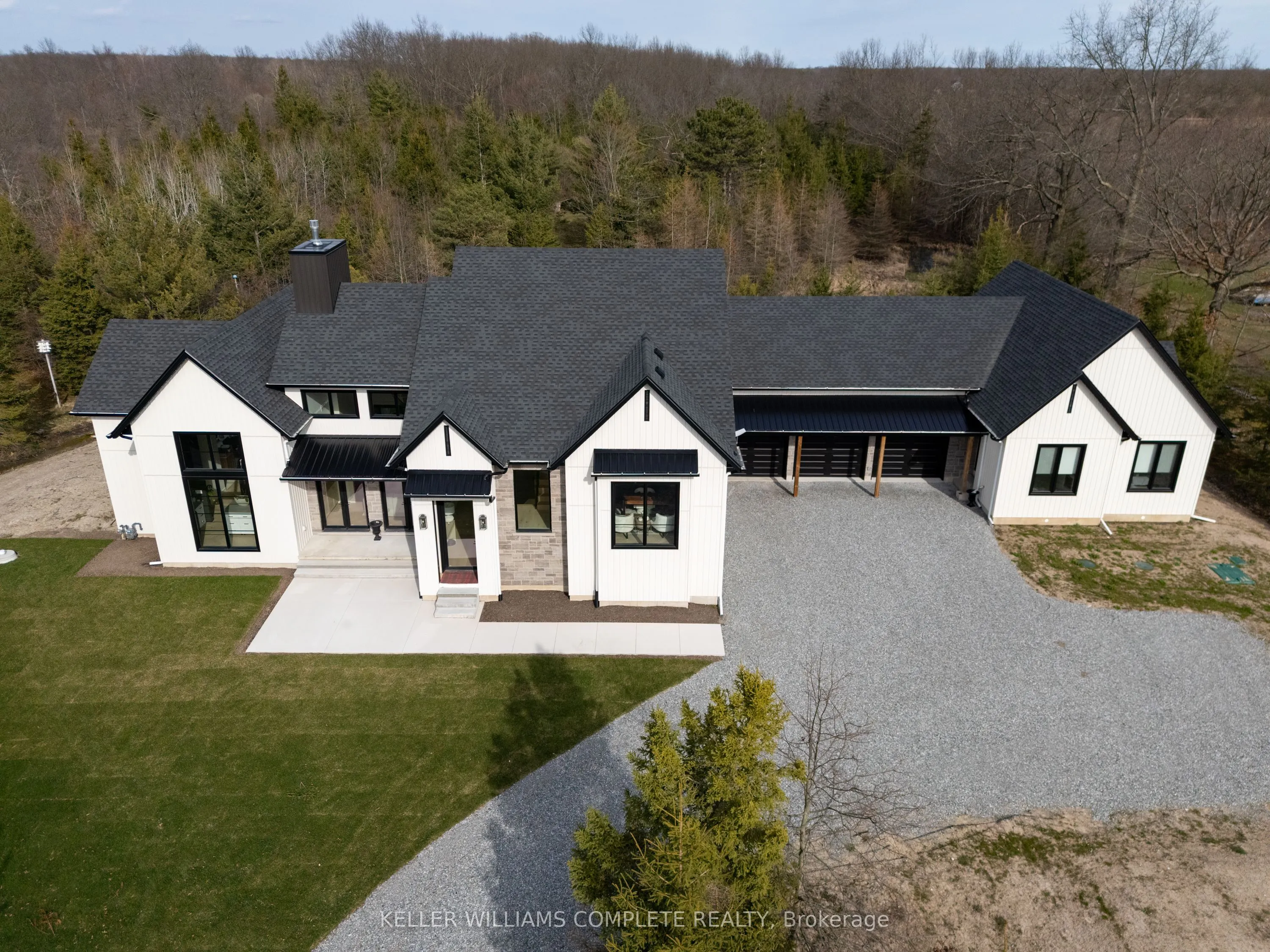 3901 White Road
