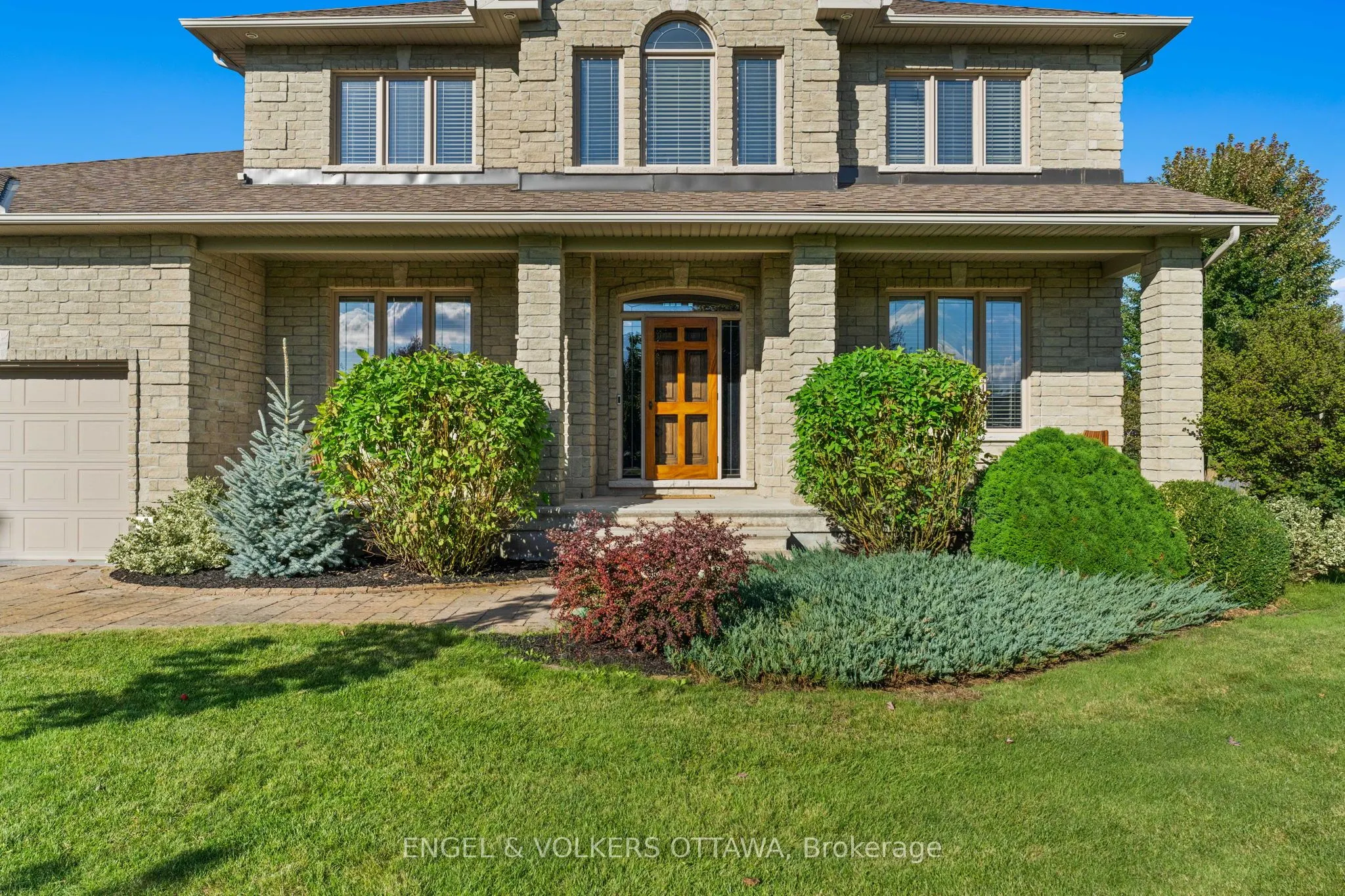 6808 Suncrest Drive