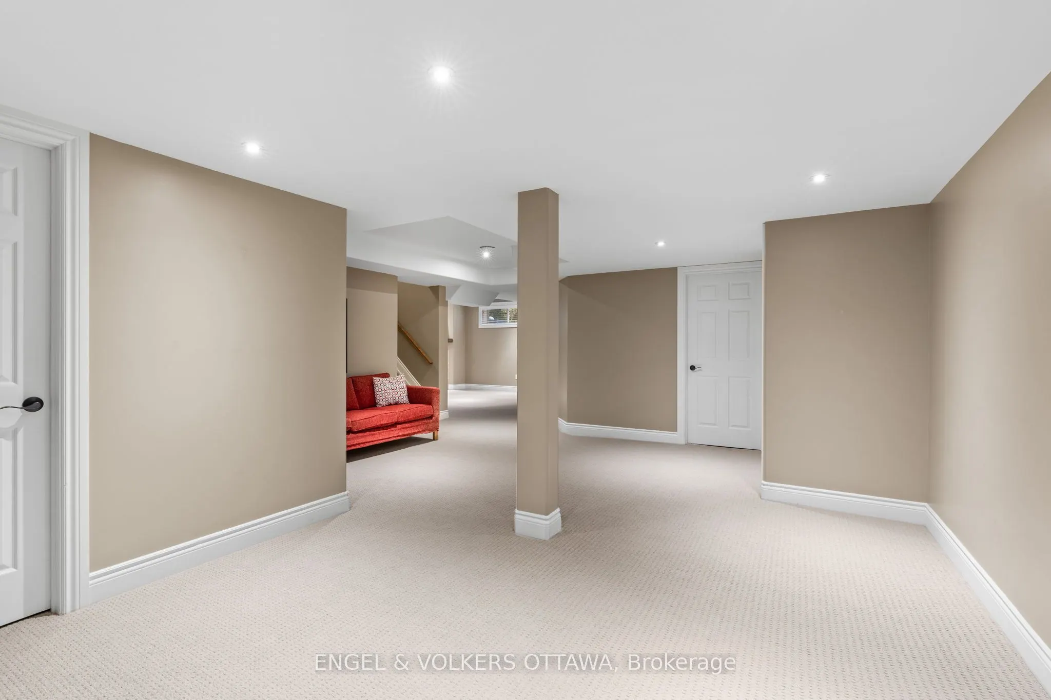 6808 Suncrest Drive