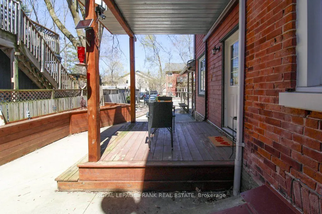 210 McDonnel Street