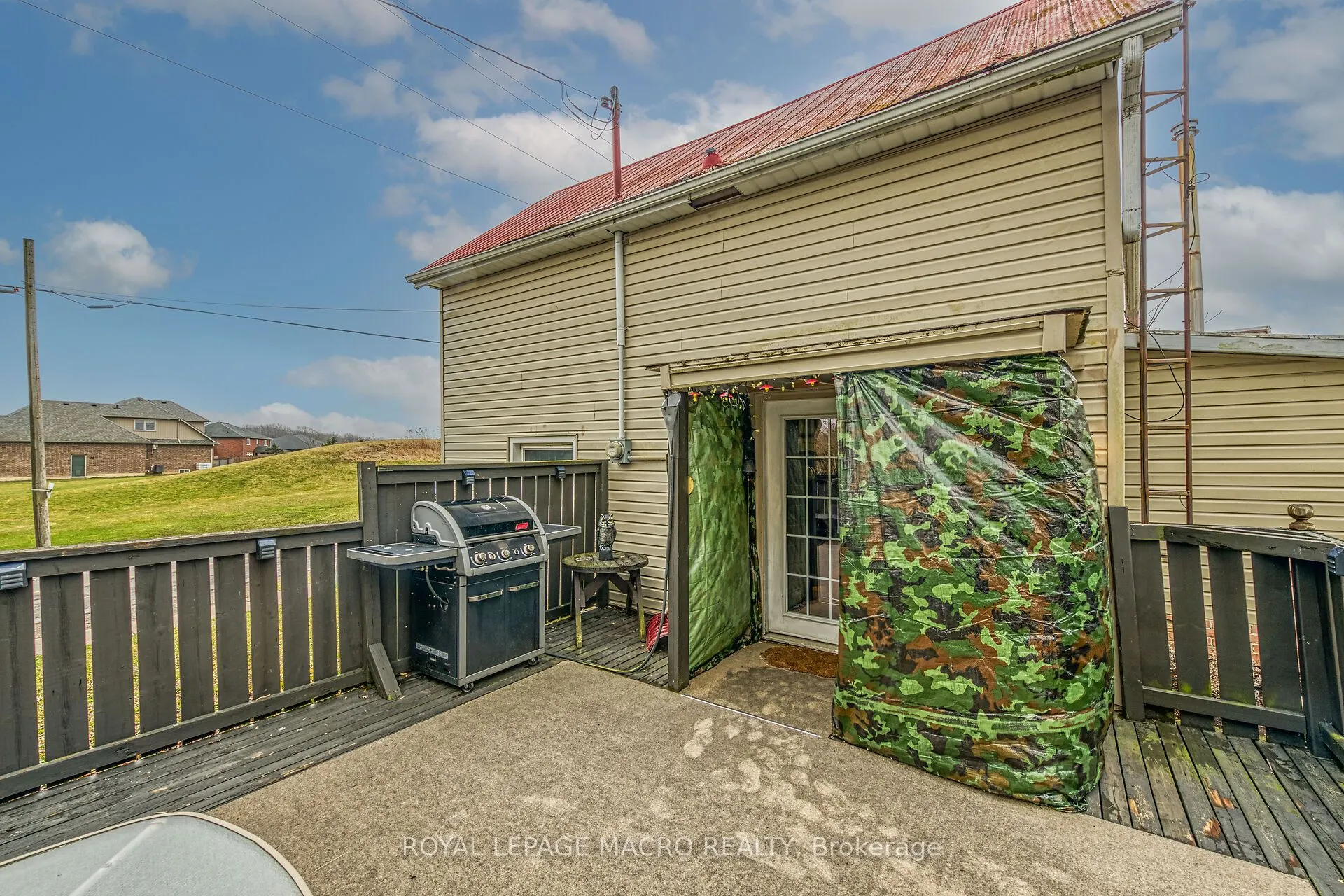 2374 St Anns Road
